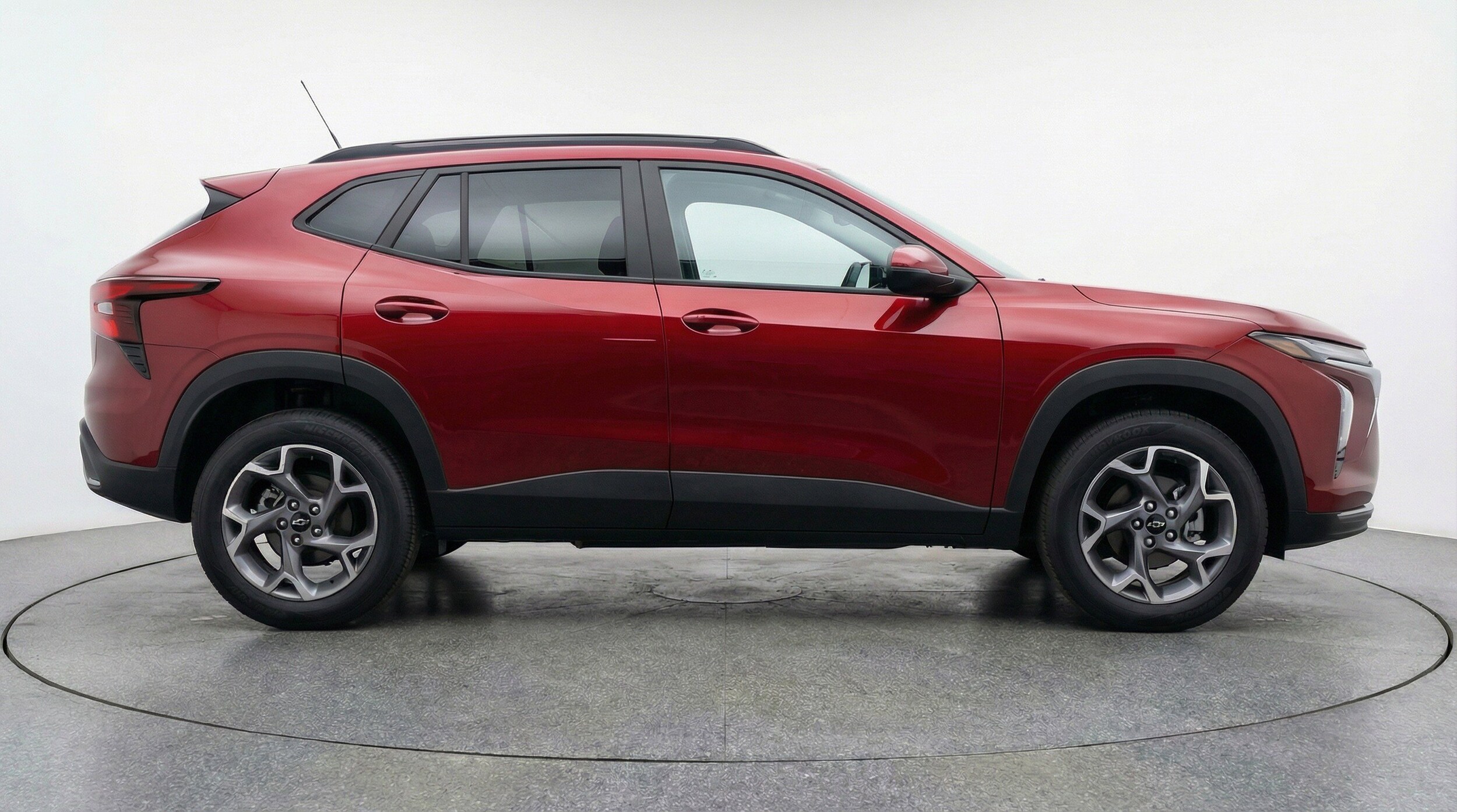 Thumbnail: 2025 Chevrolet Trax - 11