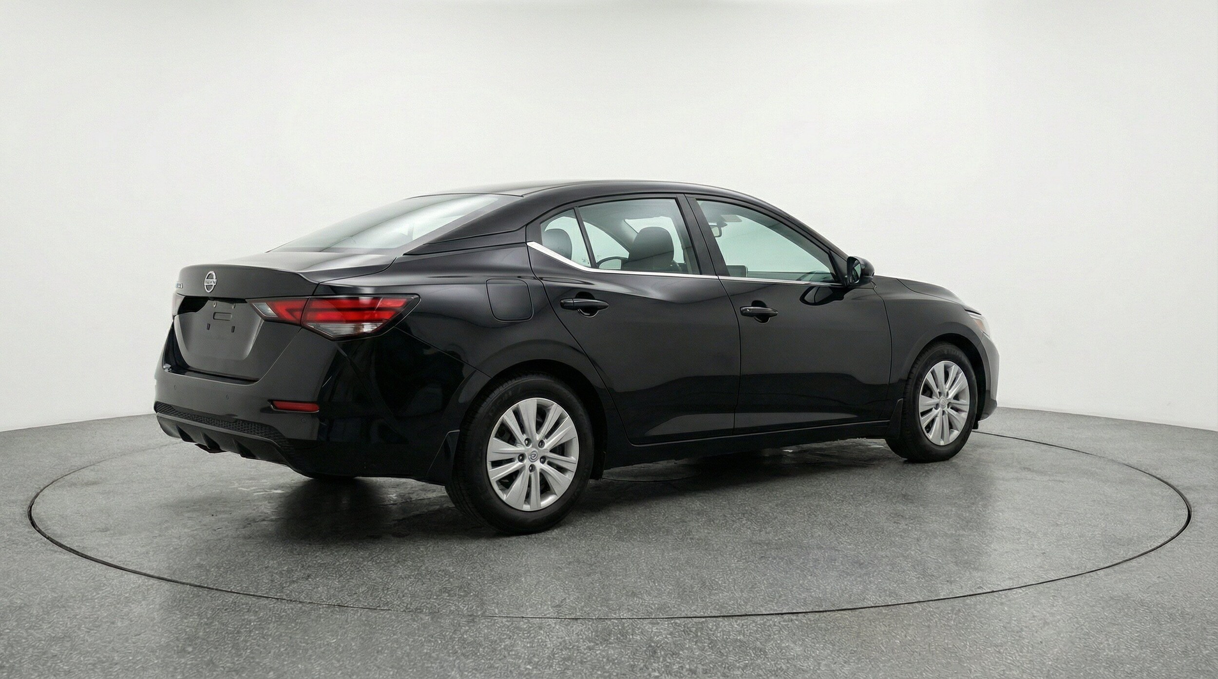 Thumbnail: 2025 Nissan Sentra - 9