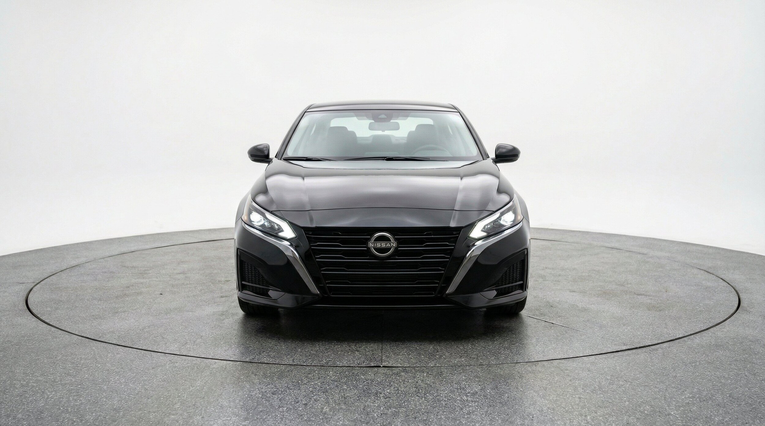 Thumbnail: 2025 Nissan Altima - 2