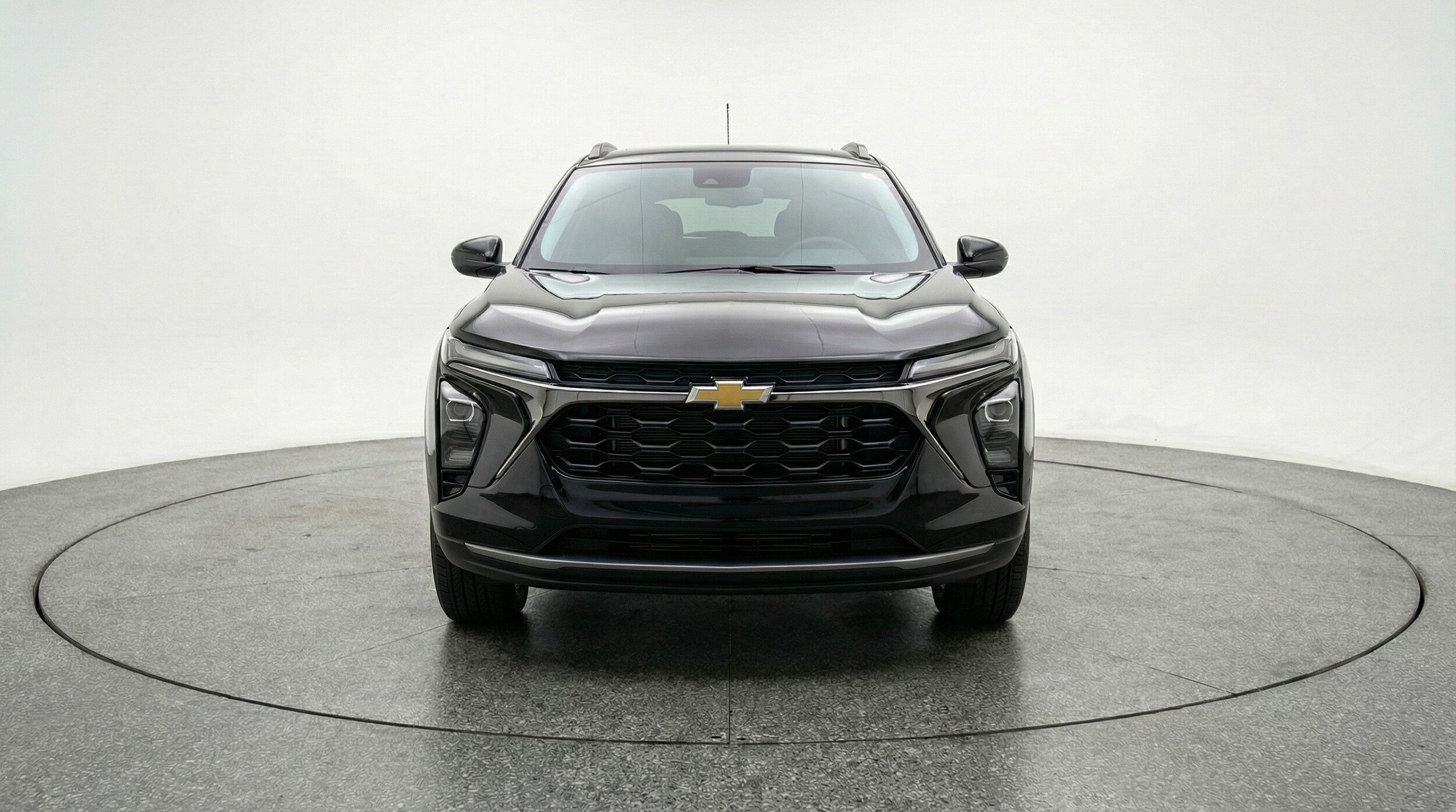 Thumbnail: 2025 Chevrolet Trax - 2