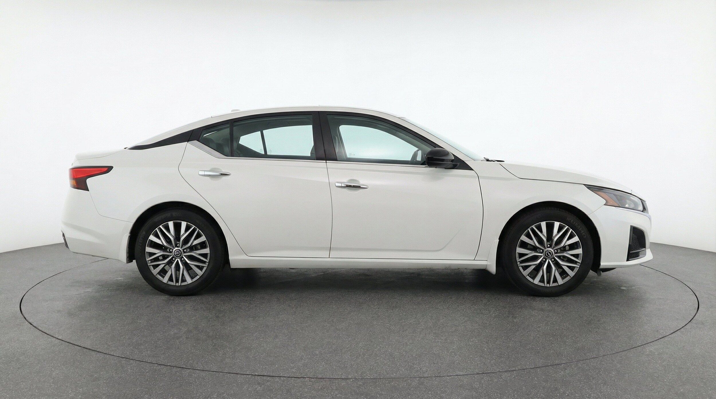 Thumbnail: 2025 Nissan Altima - 11