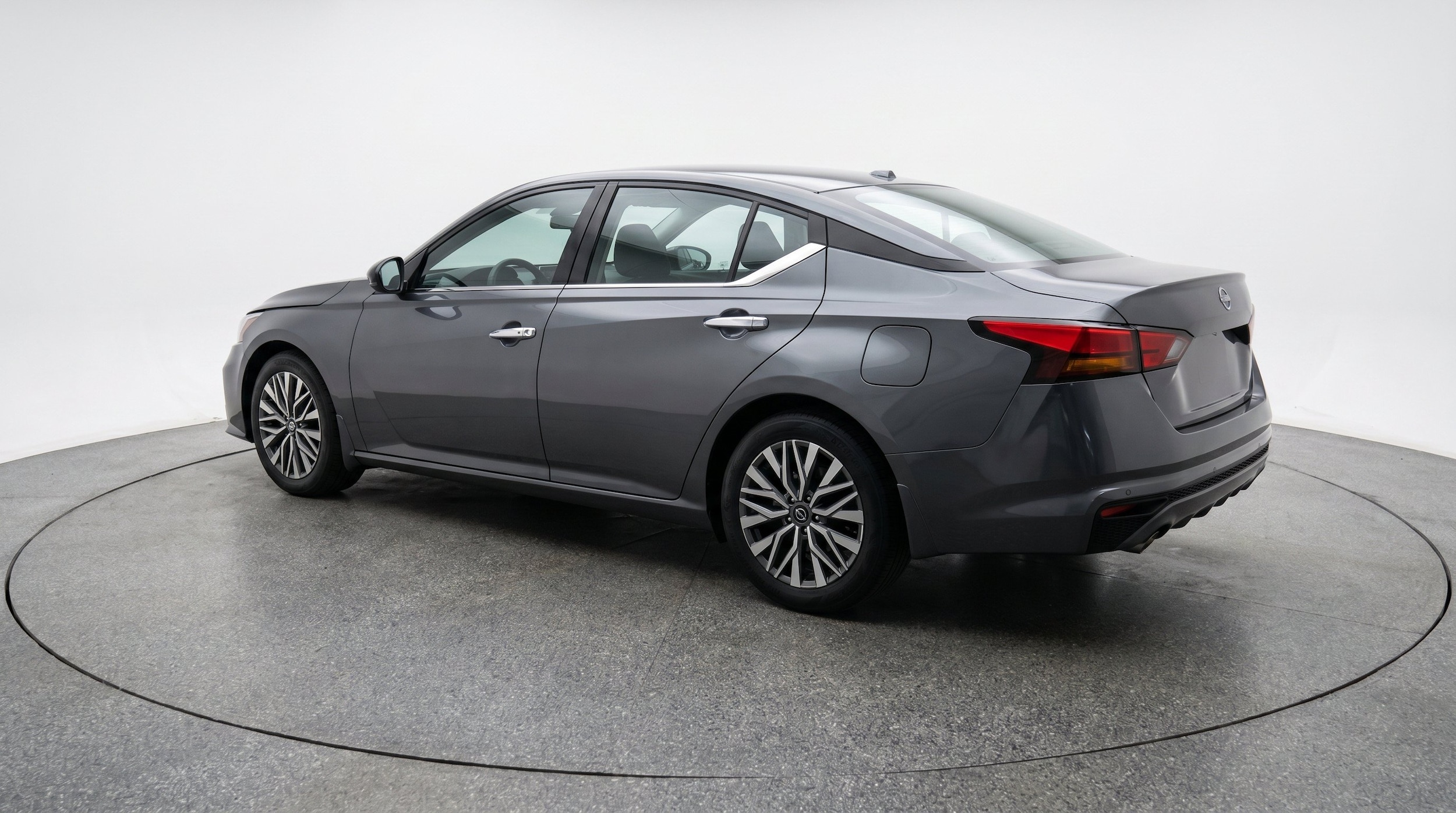 Thumbnail: 2025 Nissan Altima - 6