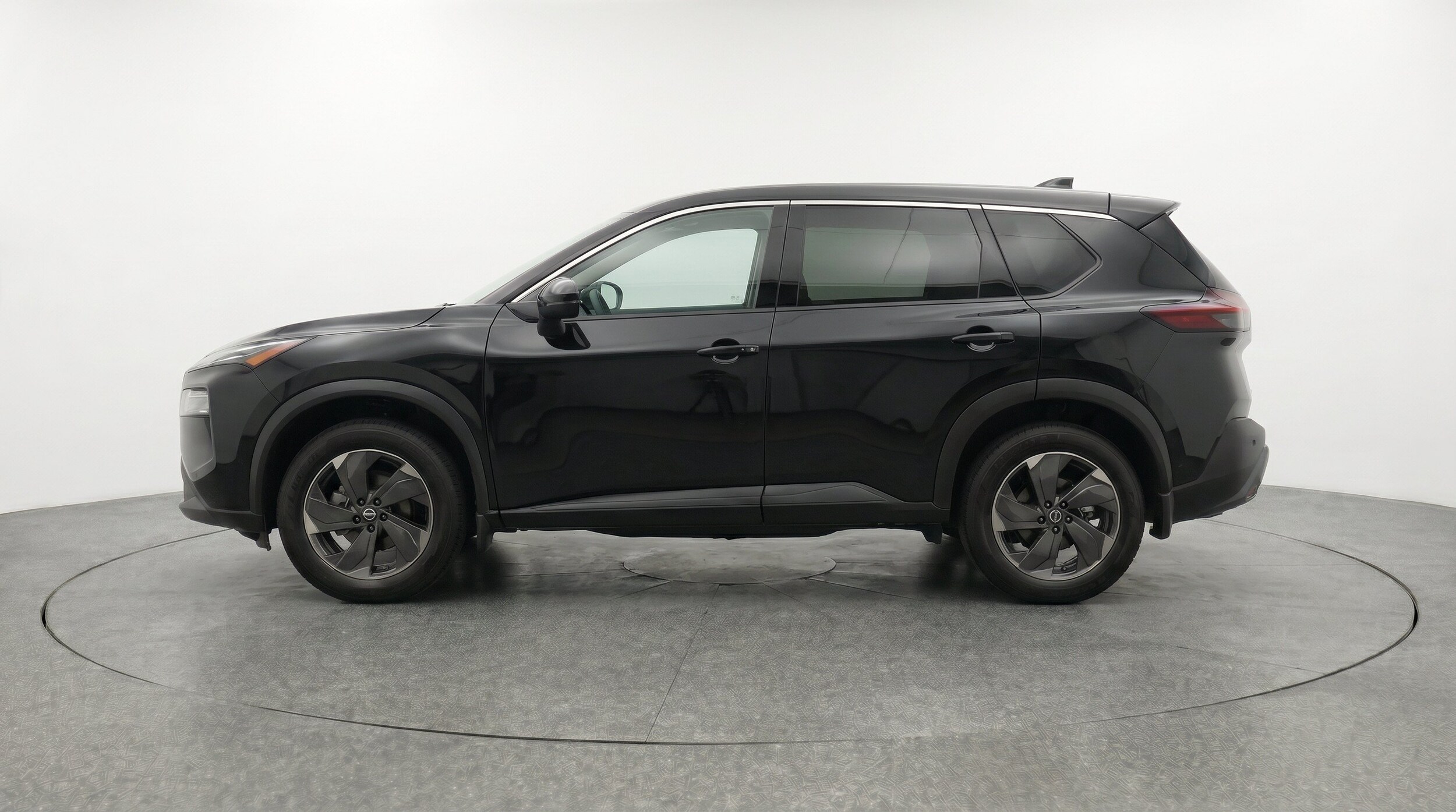 Thumbnail: 2025 Nissan Rogue - 5