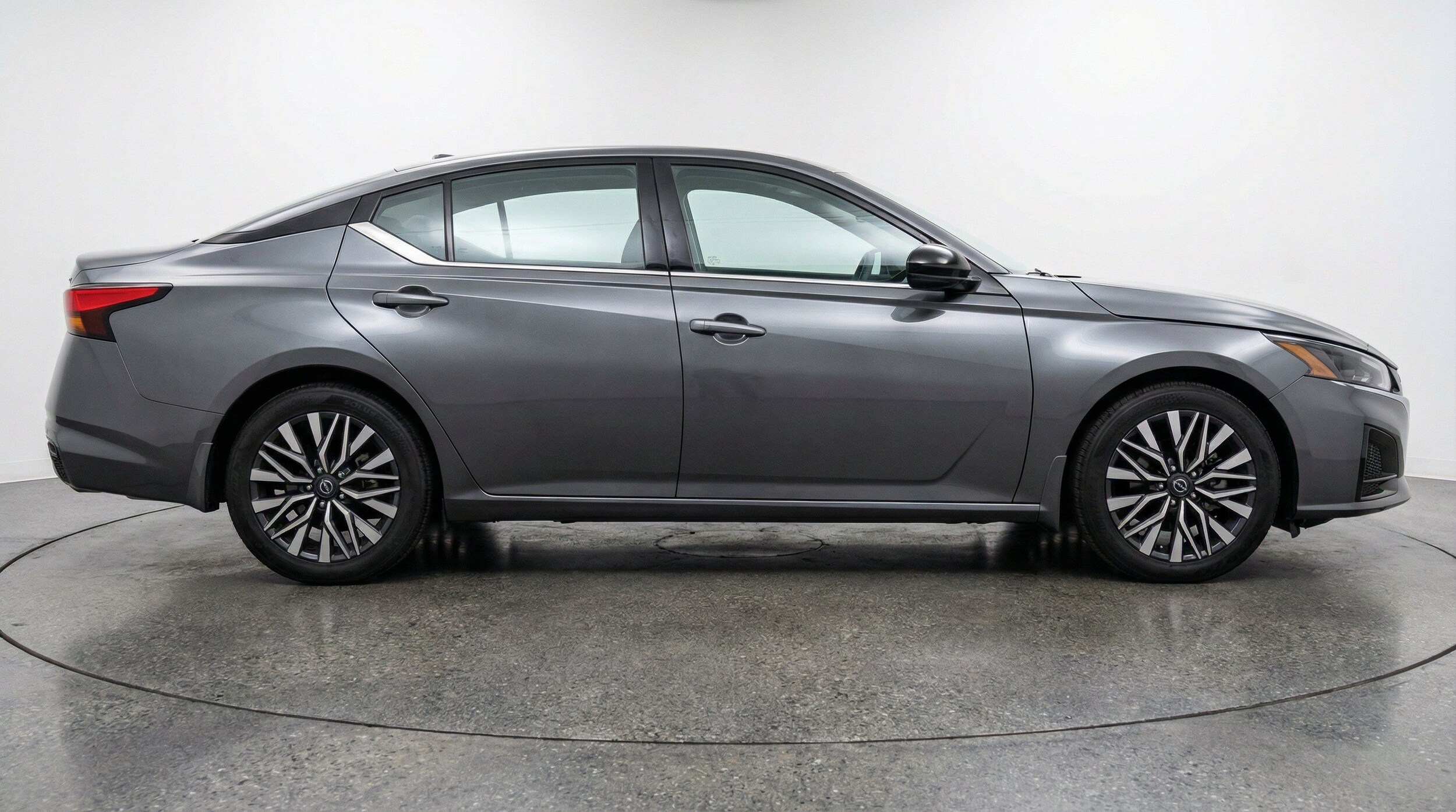 Thumbnail: 2025 Nissan Altima - 10