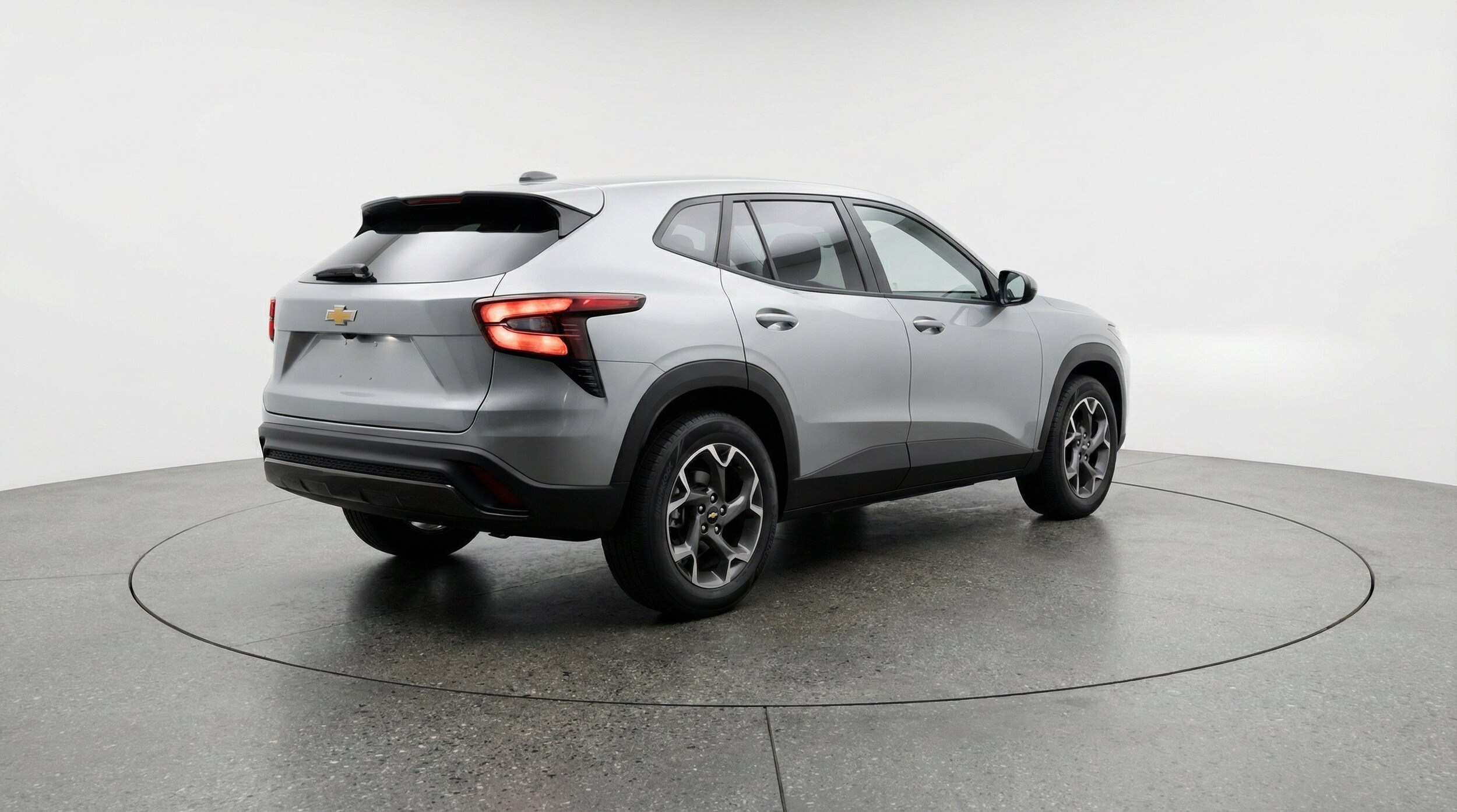Thumbnail: 2025 Chevrolet Trax - 9