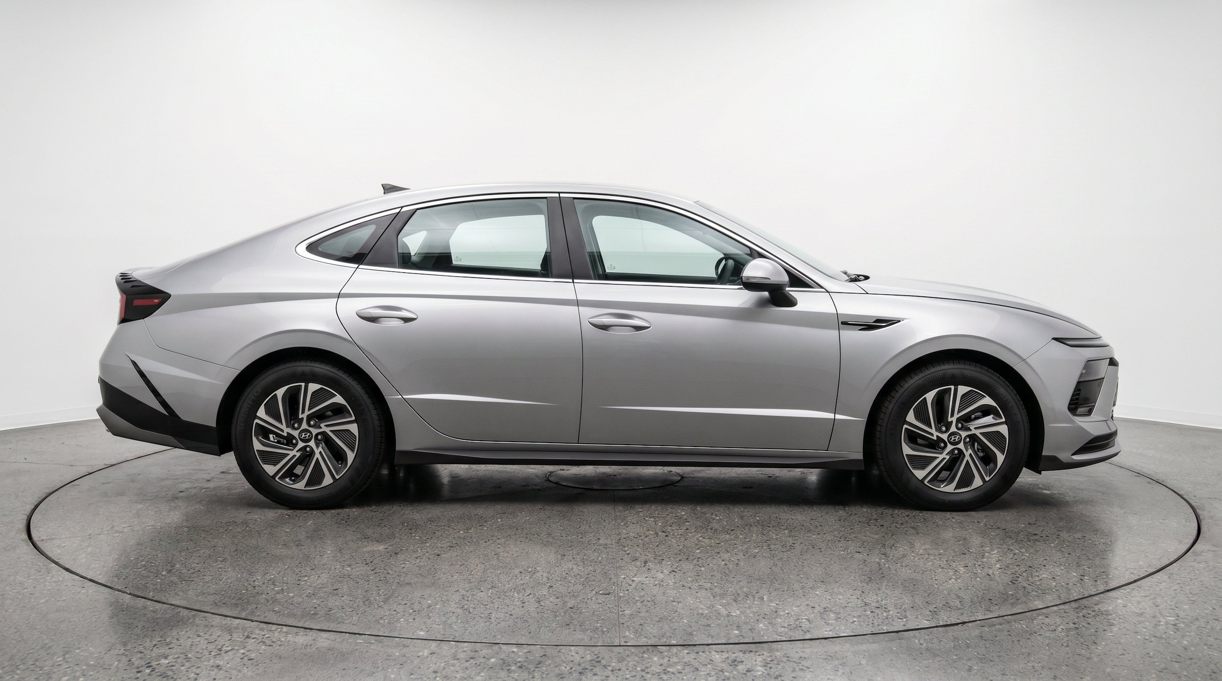 Thumbnail: 2026 Hyundai Sonata - 11