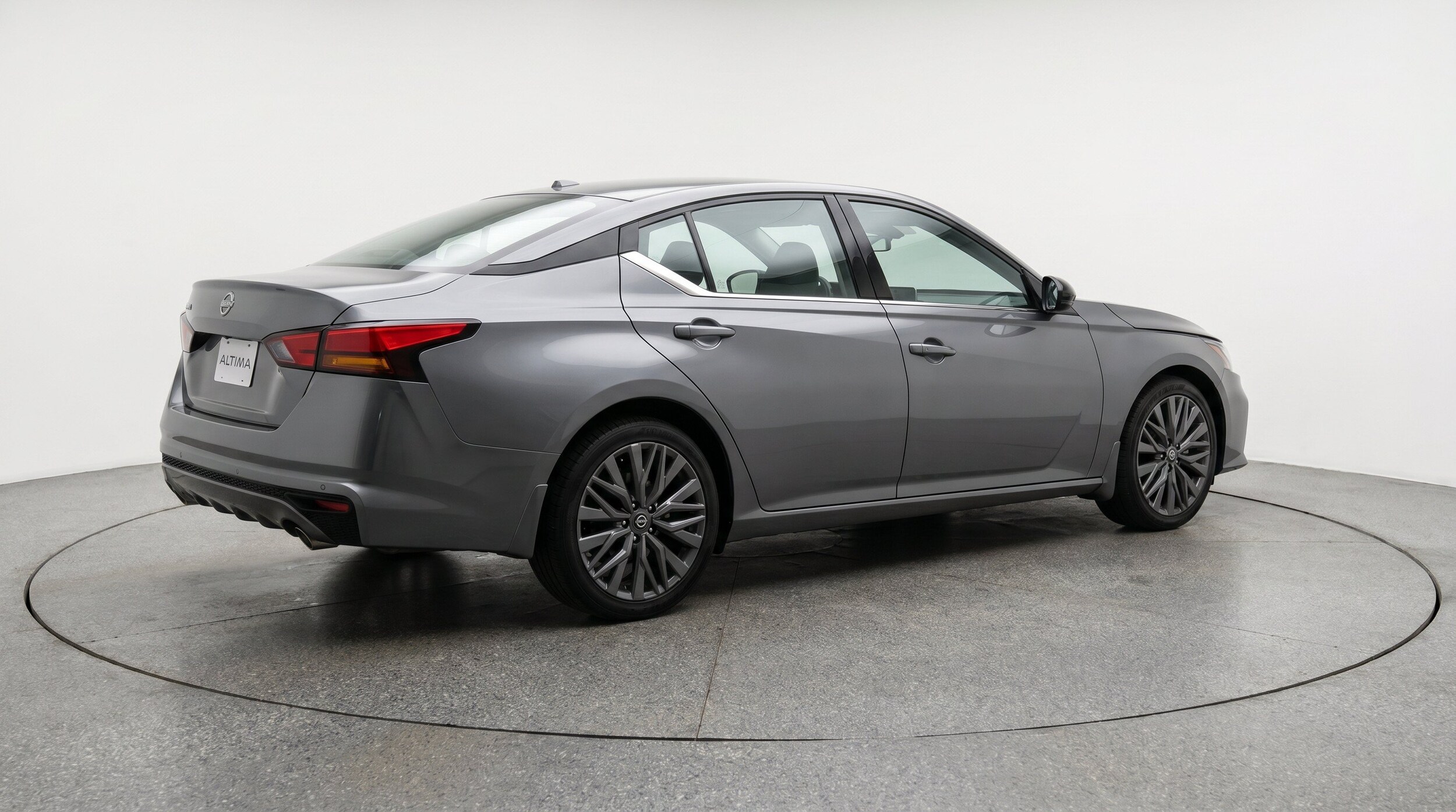 Thumbnail: 2025 Nissan Altima - 9