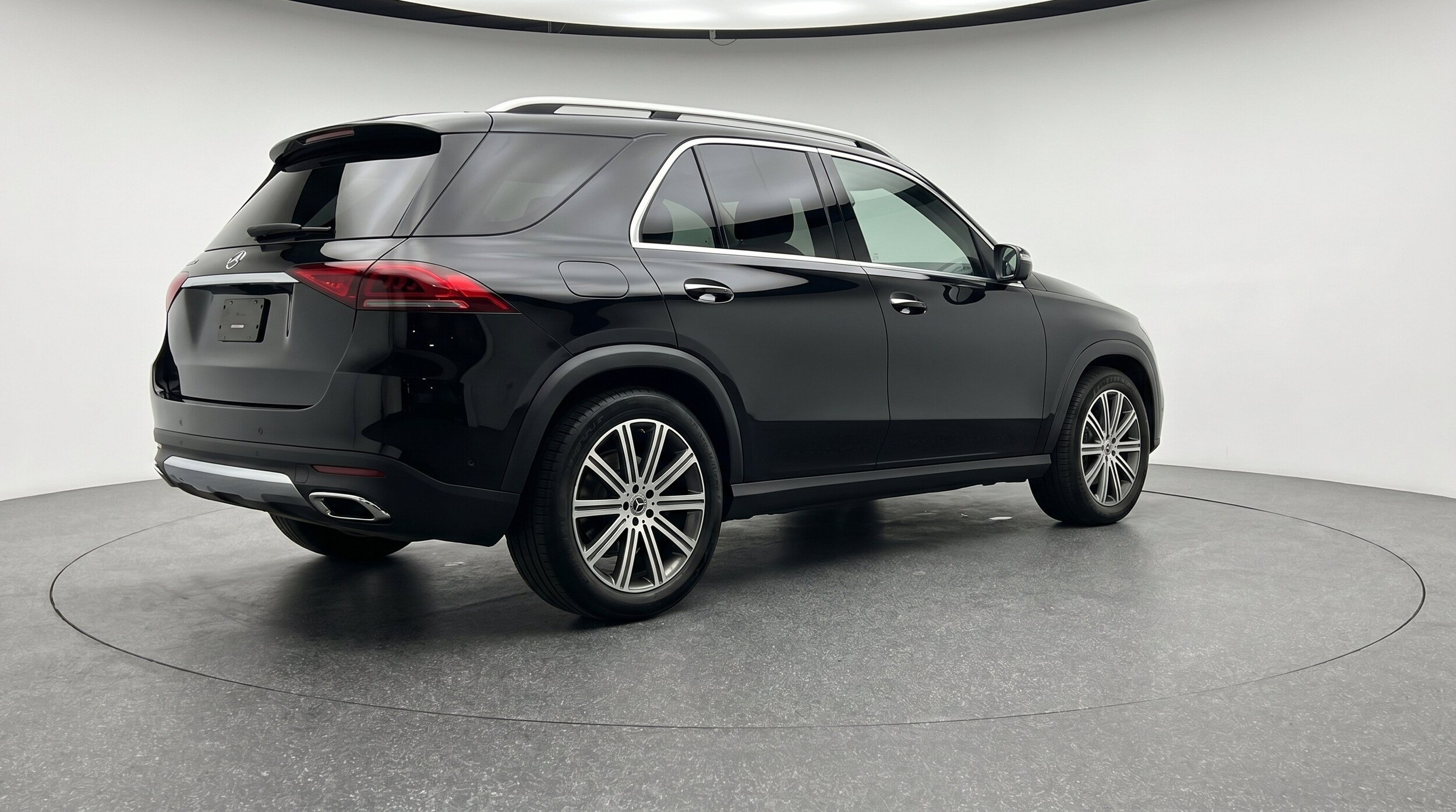 Thumbnail: 2026 Mercedes-Benz GLE - 9