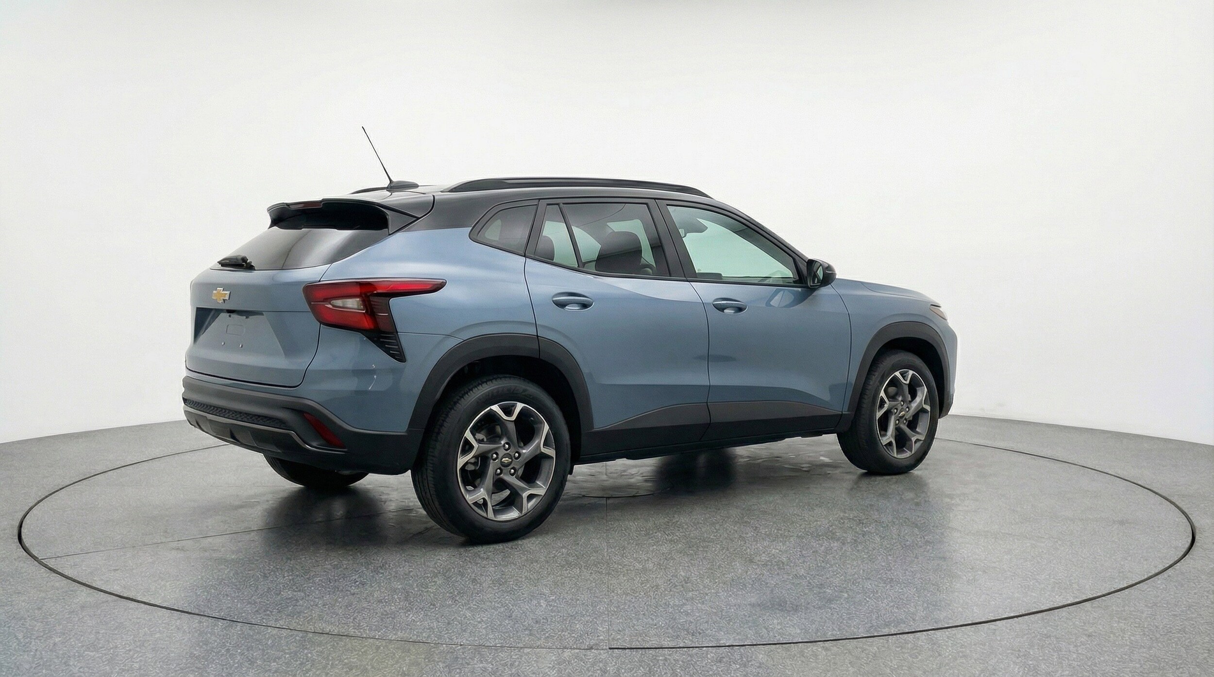 Thumbnail: 2025 Chevrolet Trax - 9