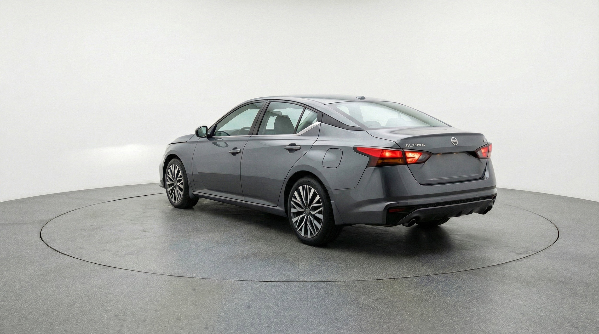 Thumbnail: 2025 Nissan Altima - 6