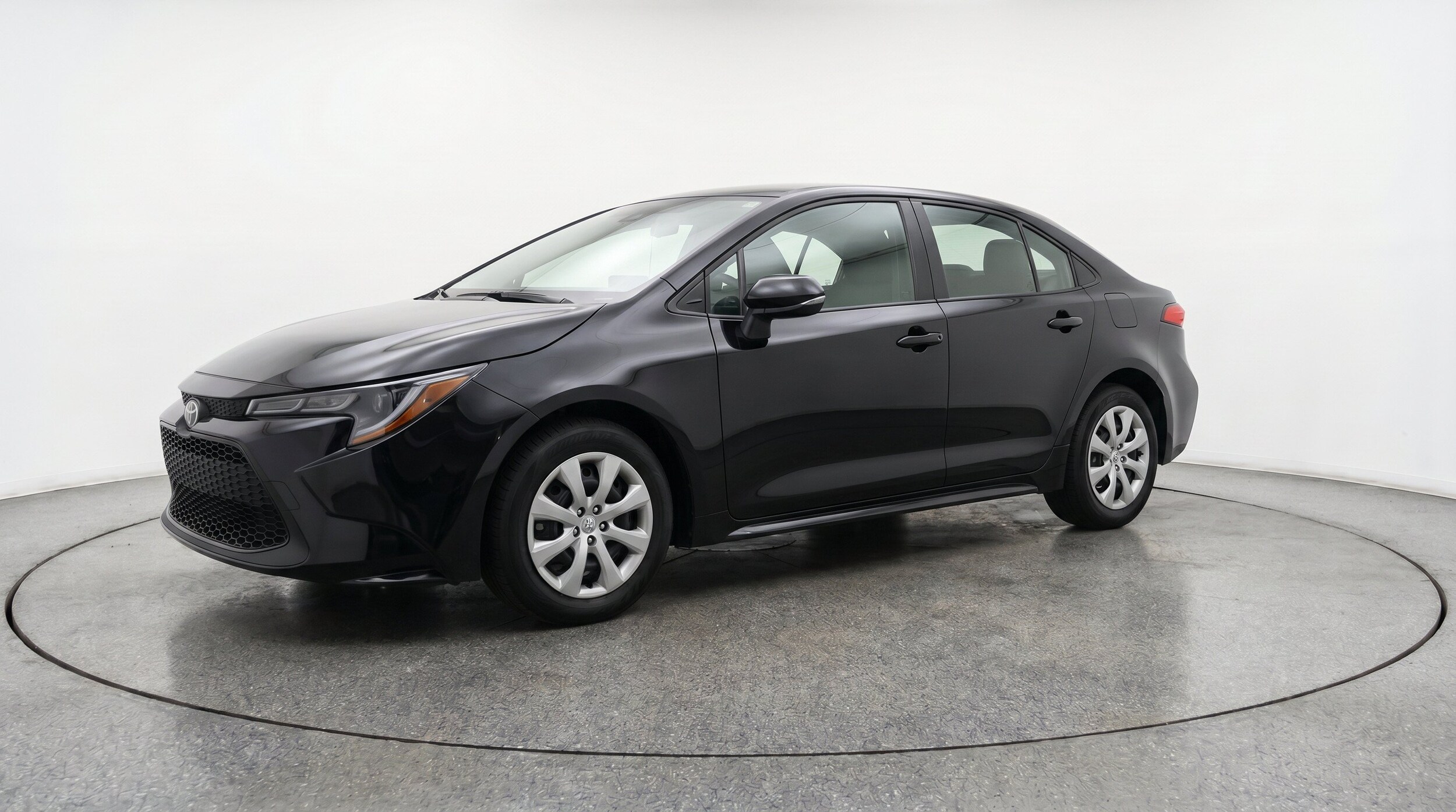 Thumbnail: 2025 Toyota Corolla - 3