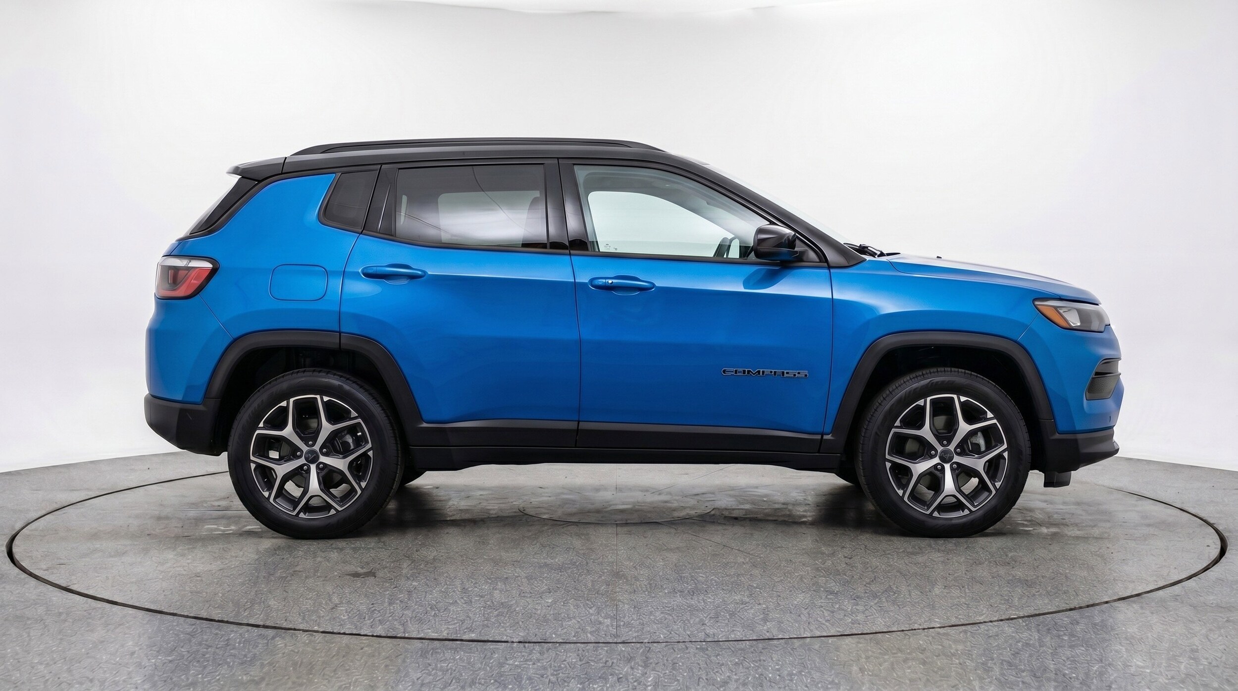 Thumbnail: 2025 Jeep Compass - 11