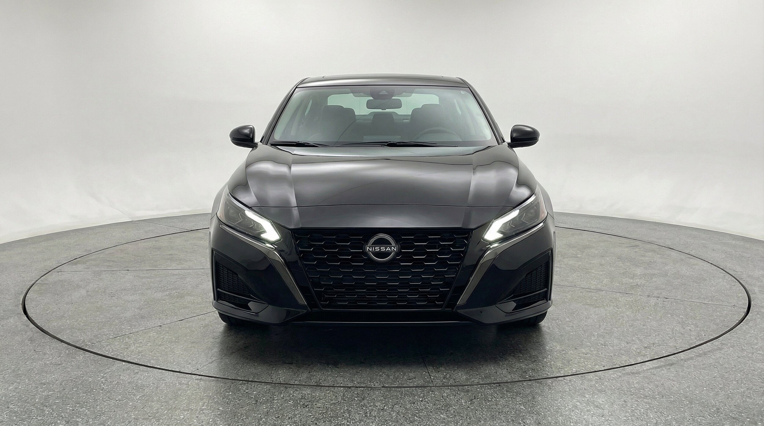 Thumbnail: 2025 Nissan Altima - 2