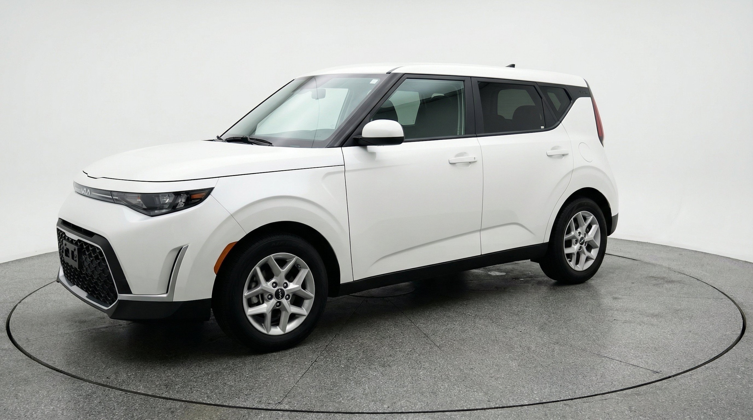 Thumbnail: 2025 Kia Soul - 3