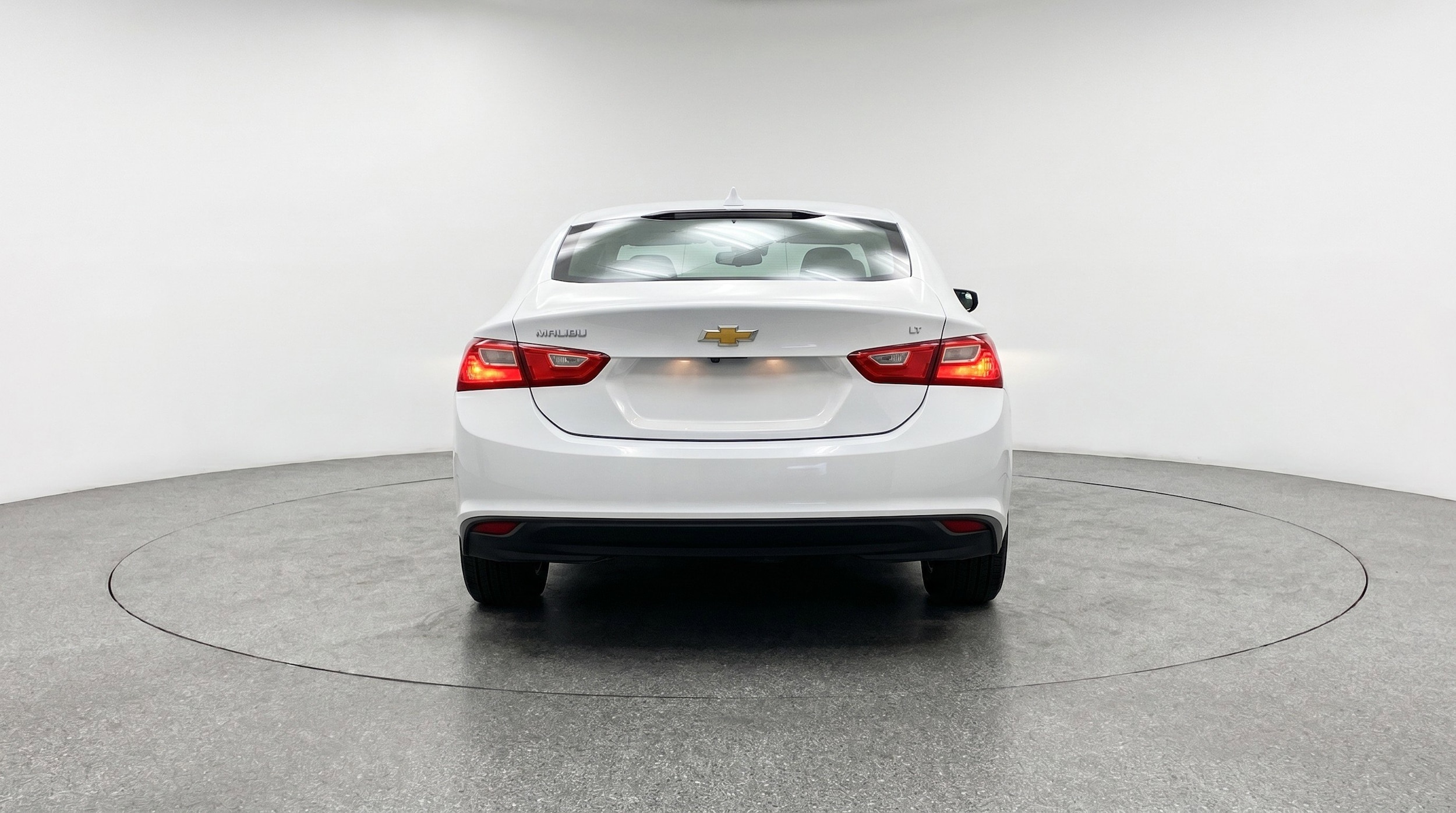 Thumbnail: 2023 Chevrolet Malibu - 7