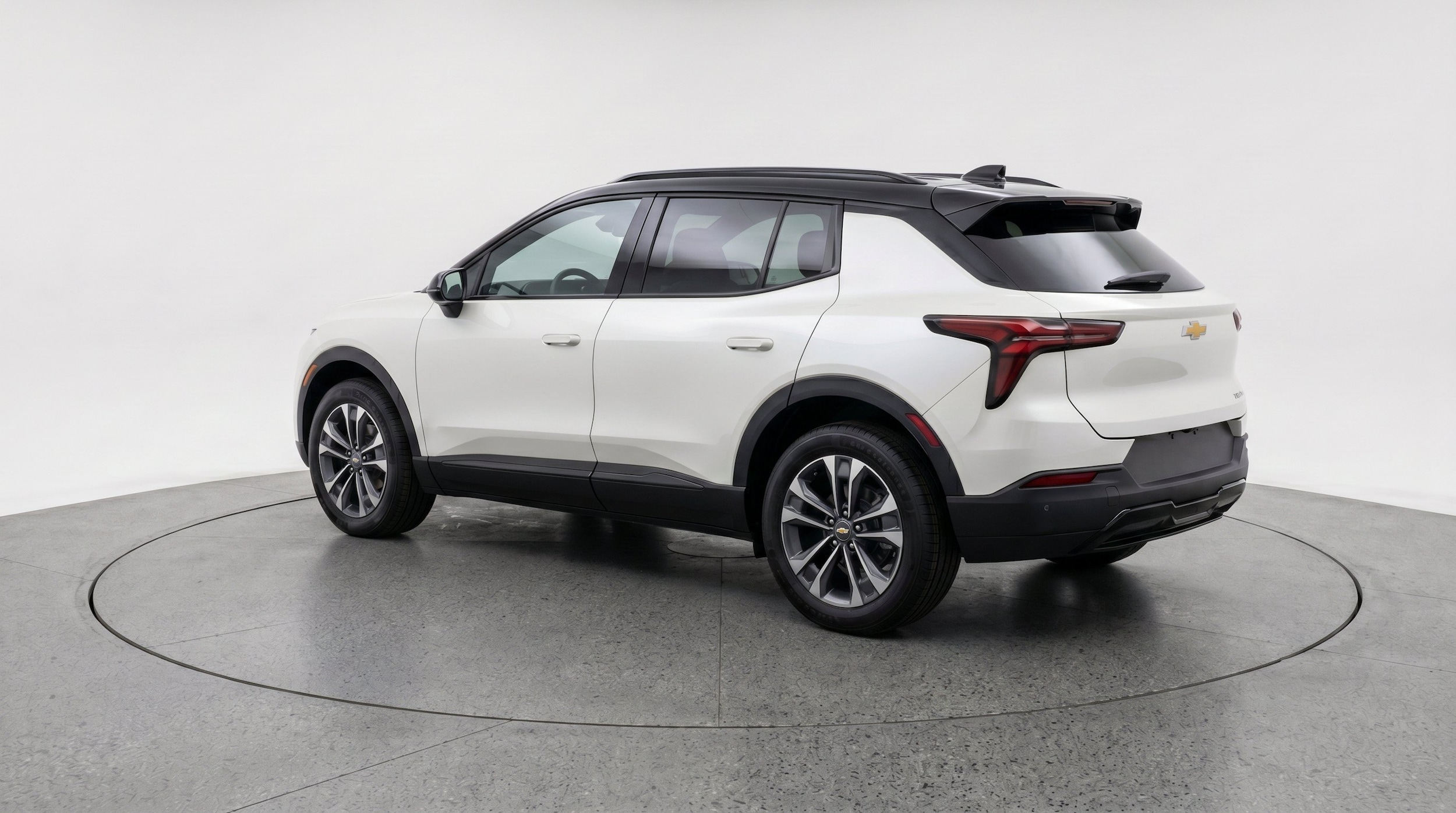 Thumbnail: 2025 Chevrolet Equinox - 6