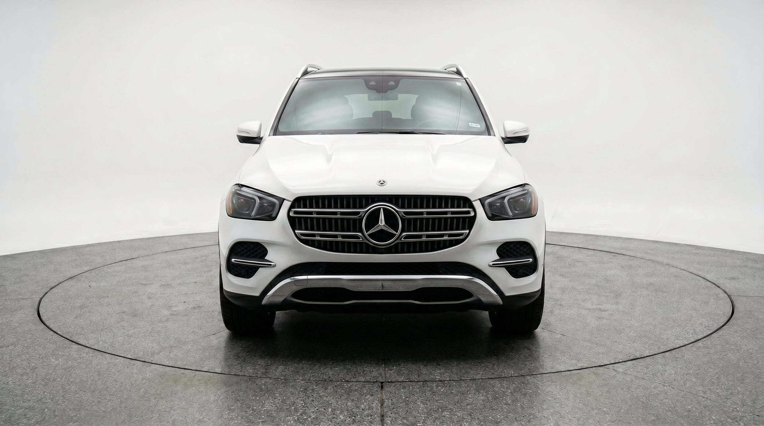 Thumbnail: 2026 Mercedes-Benz GLE - 2