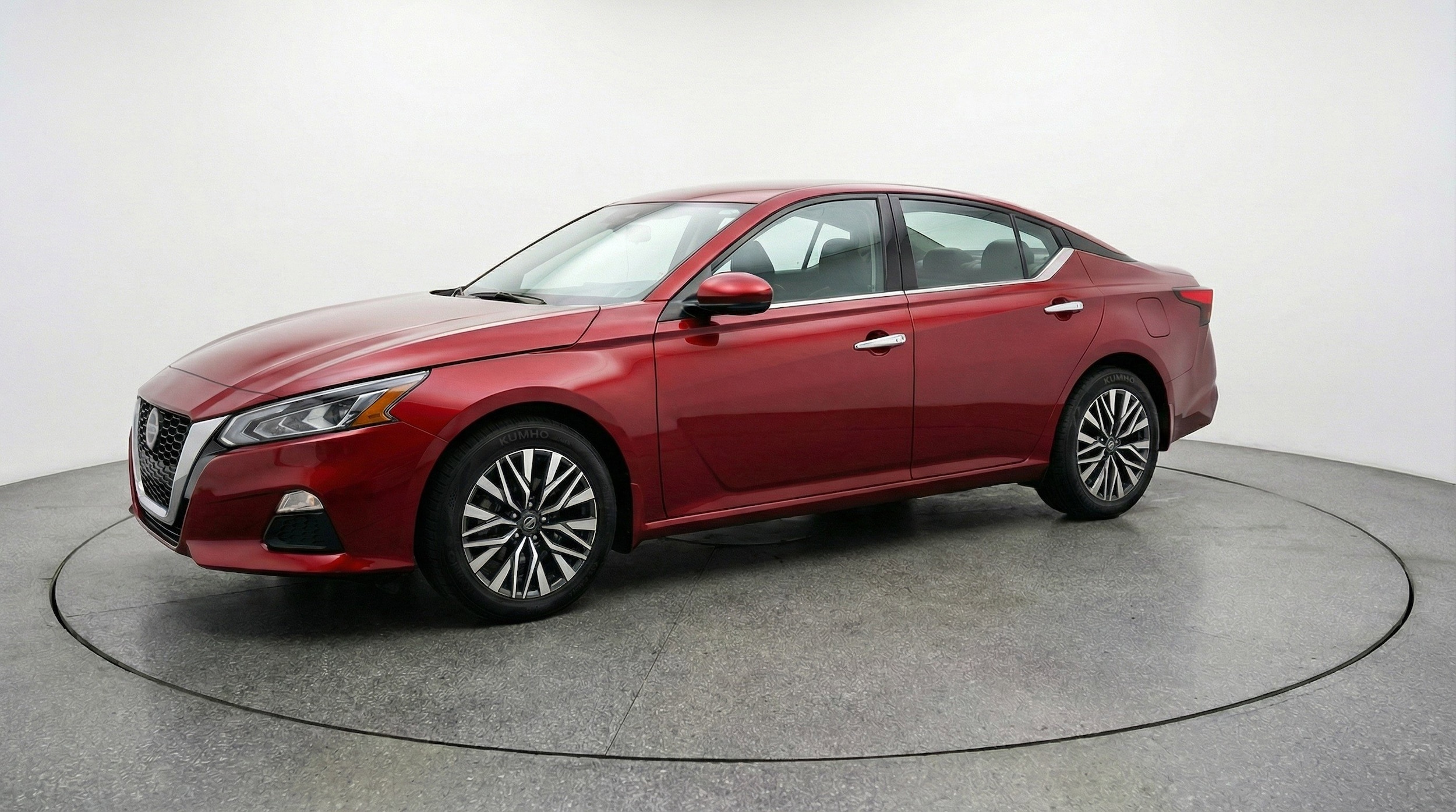 Thumbnail: 2025 Nissan Altima - 3