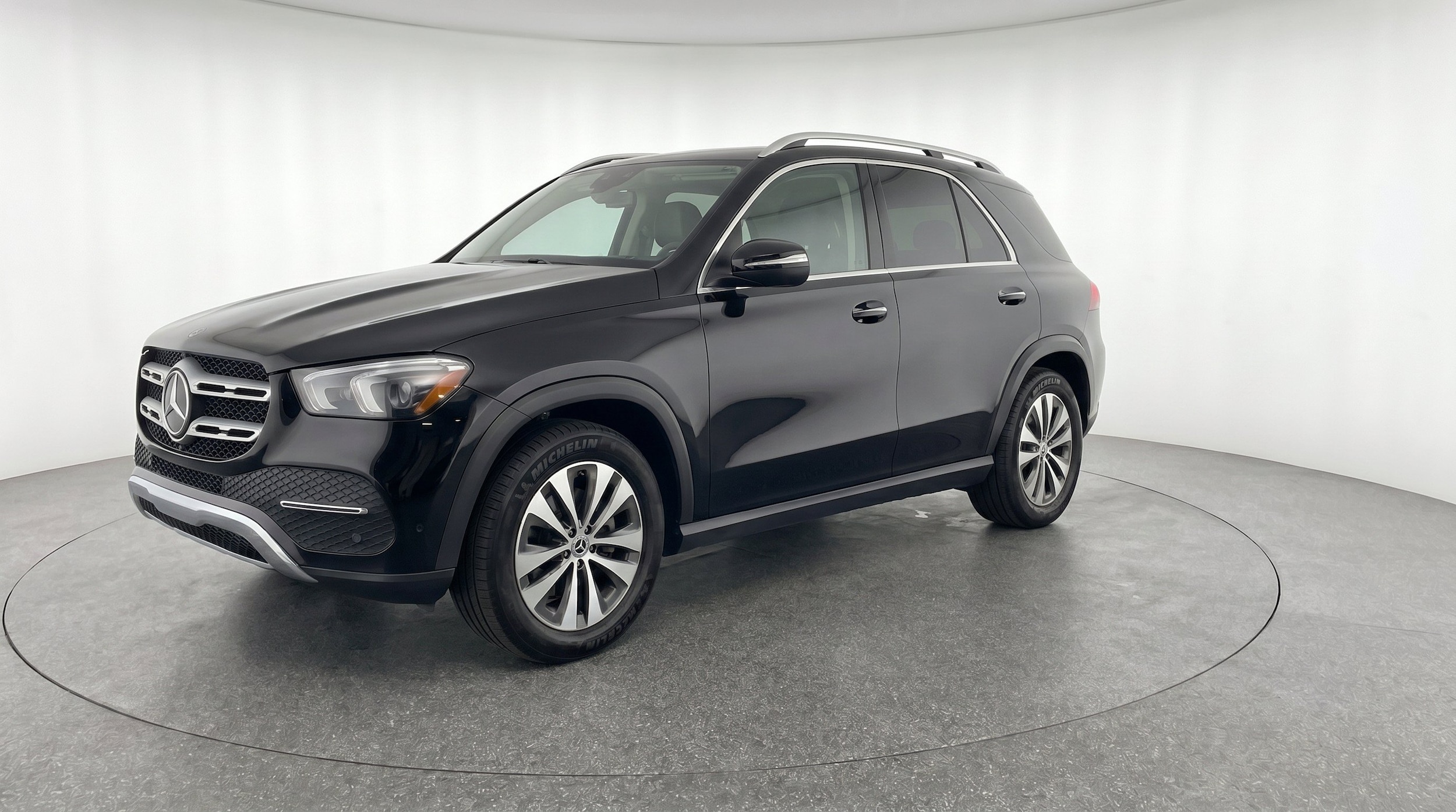 Thumbnail: 2026 Mercedes-Benz GLE - 3