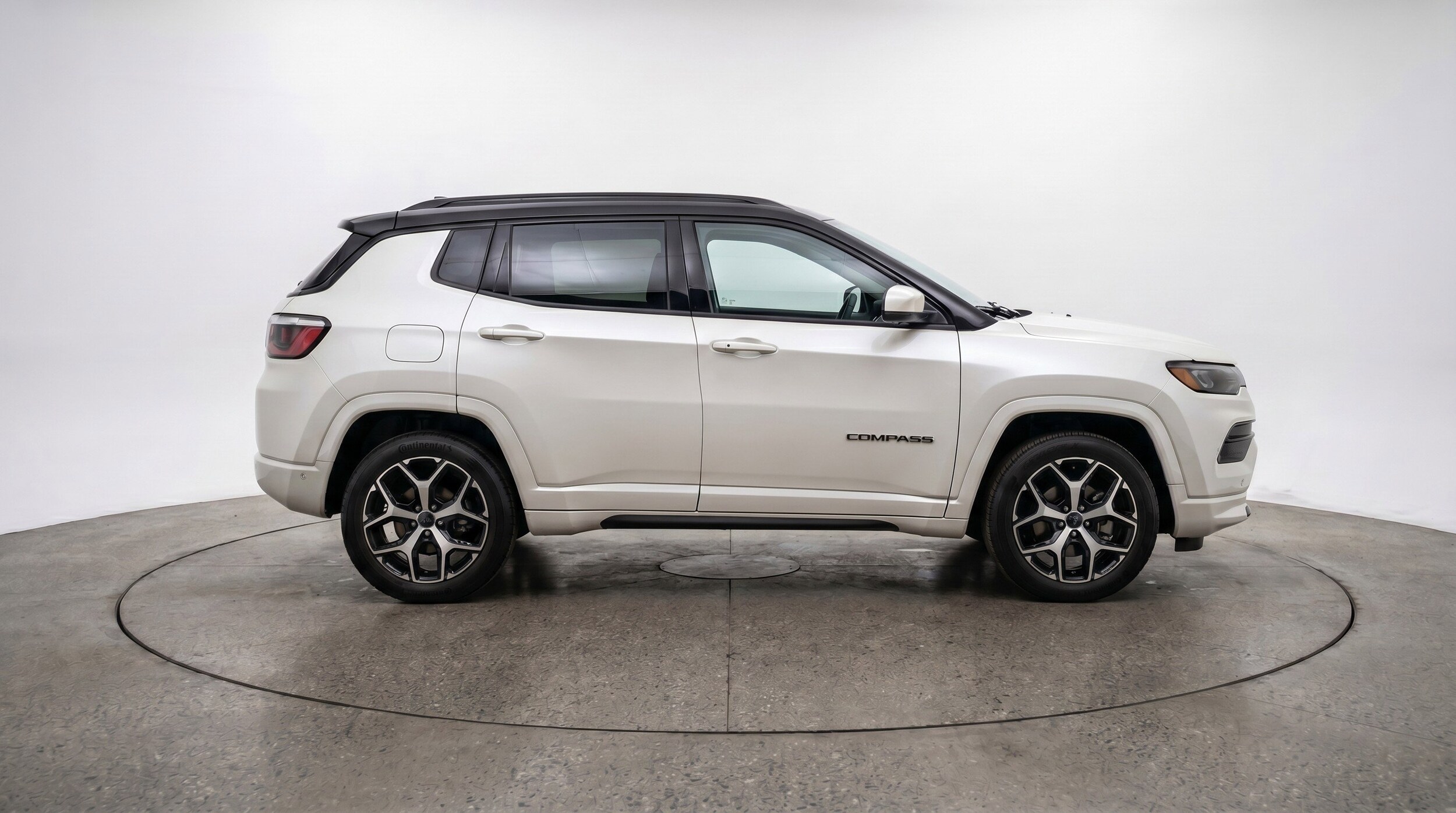 Thumbnail: 2025 Jeep Compass - 11