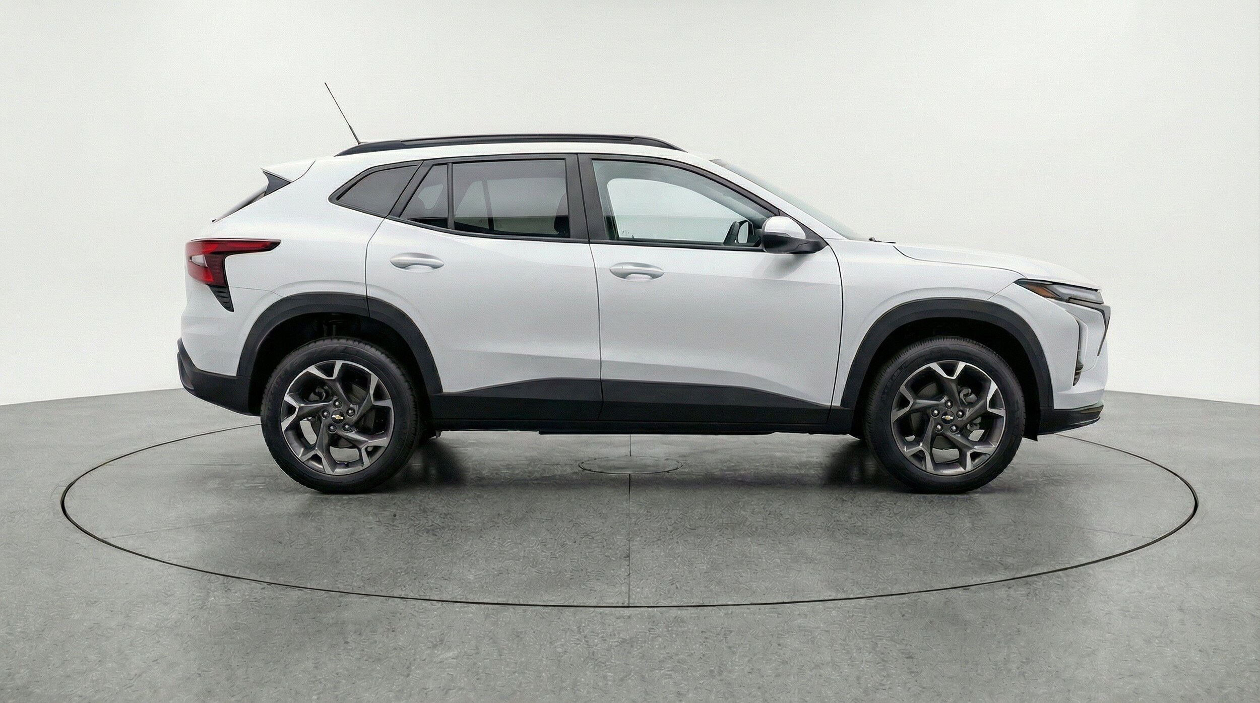 Thumbnail: 2025 Chevrolet Trax - 11