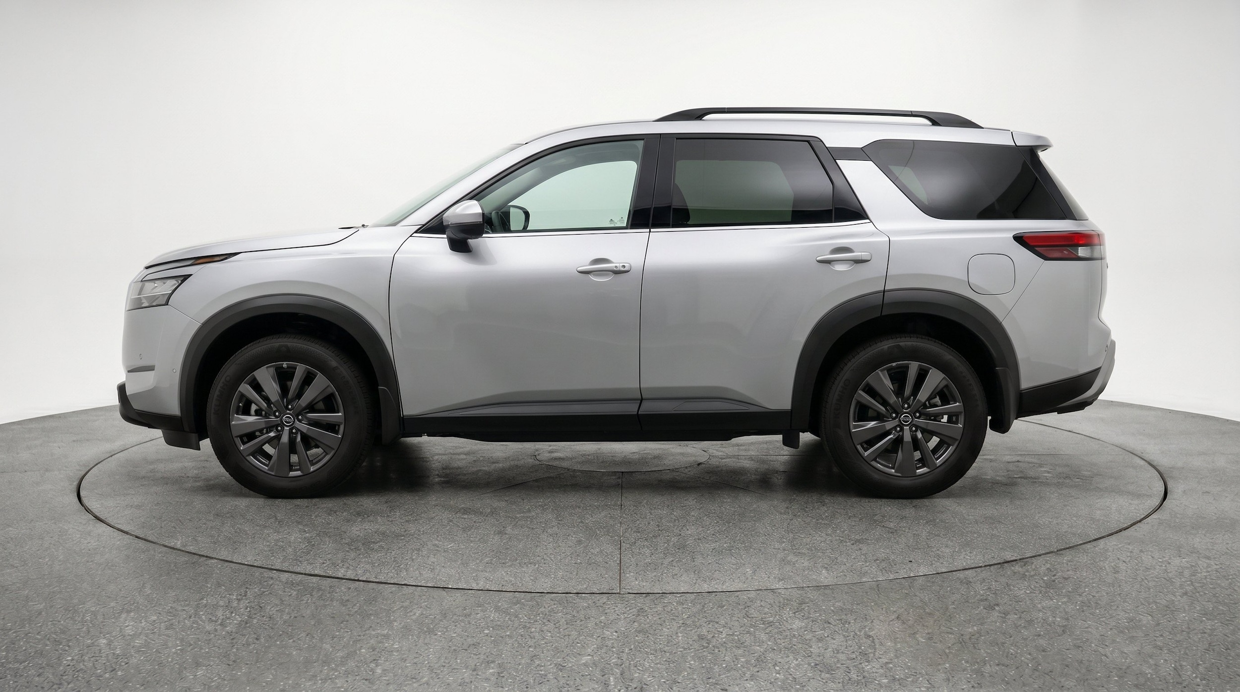 Thumbnail: 2025 Nissan Pathfinder - 5