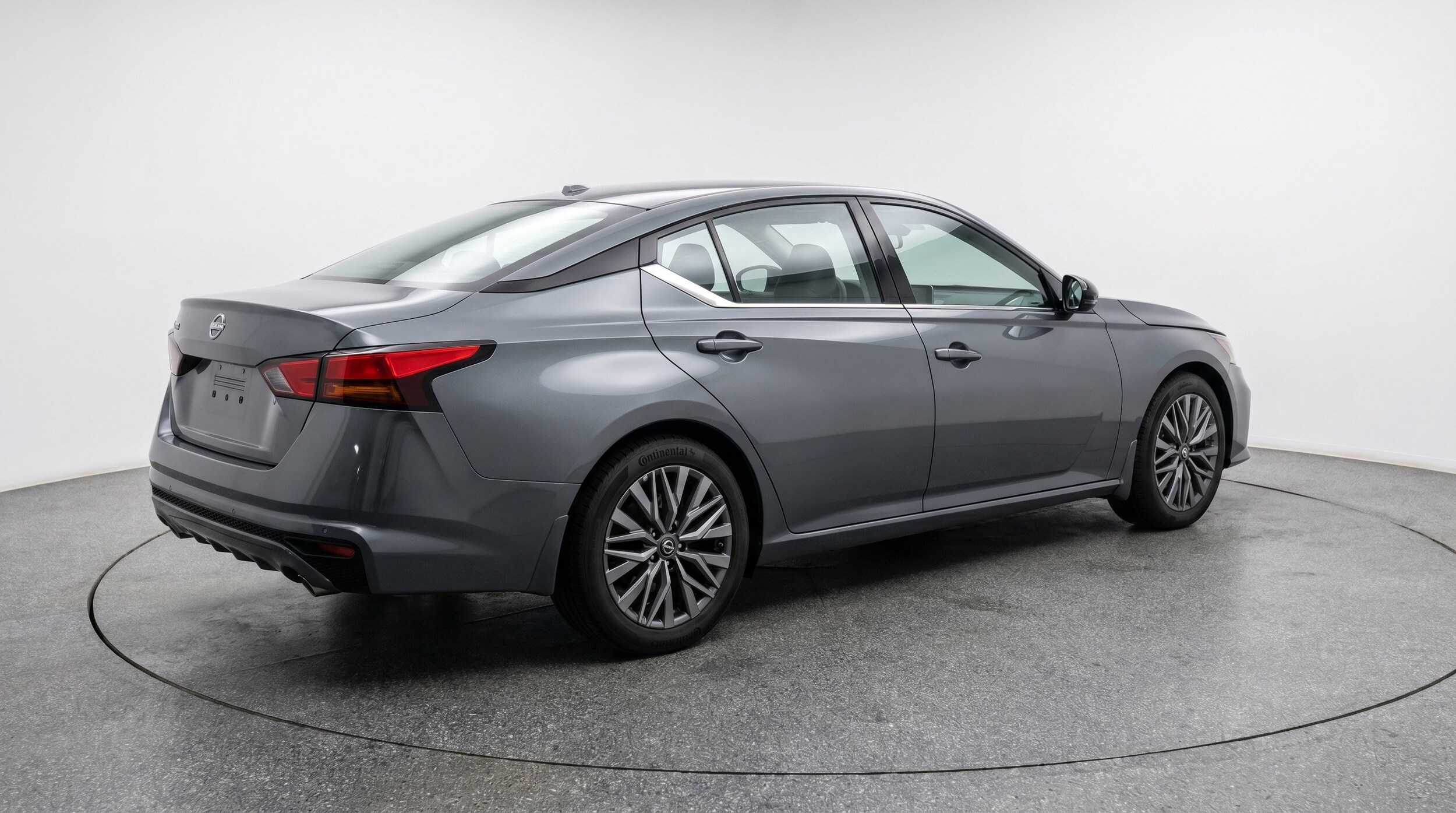 Thumbnail: 2025 Nissan Altima - 9