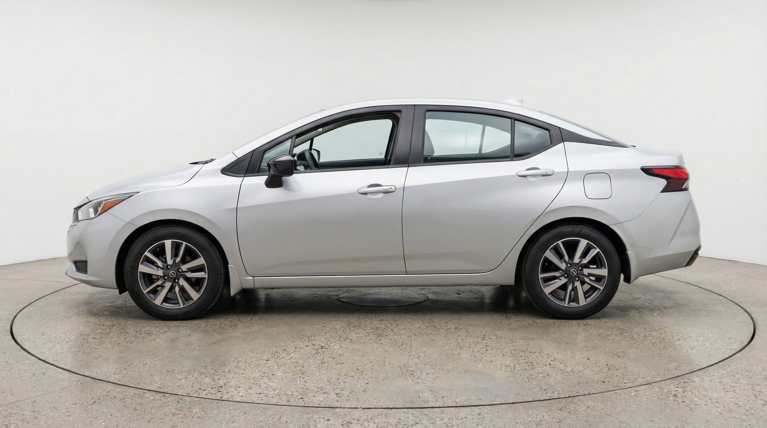 Thumbnail: 2025 Nissan Versa - 5