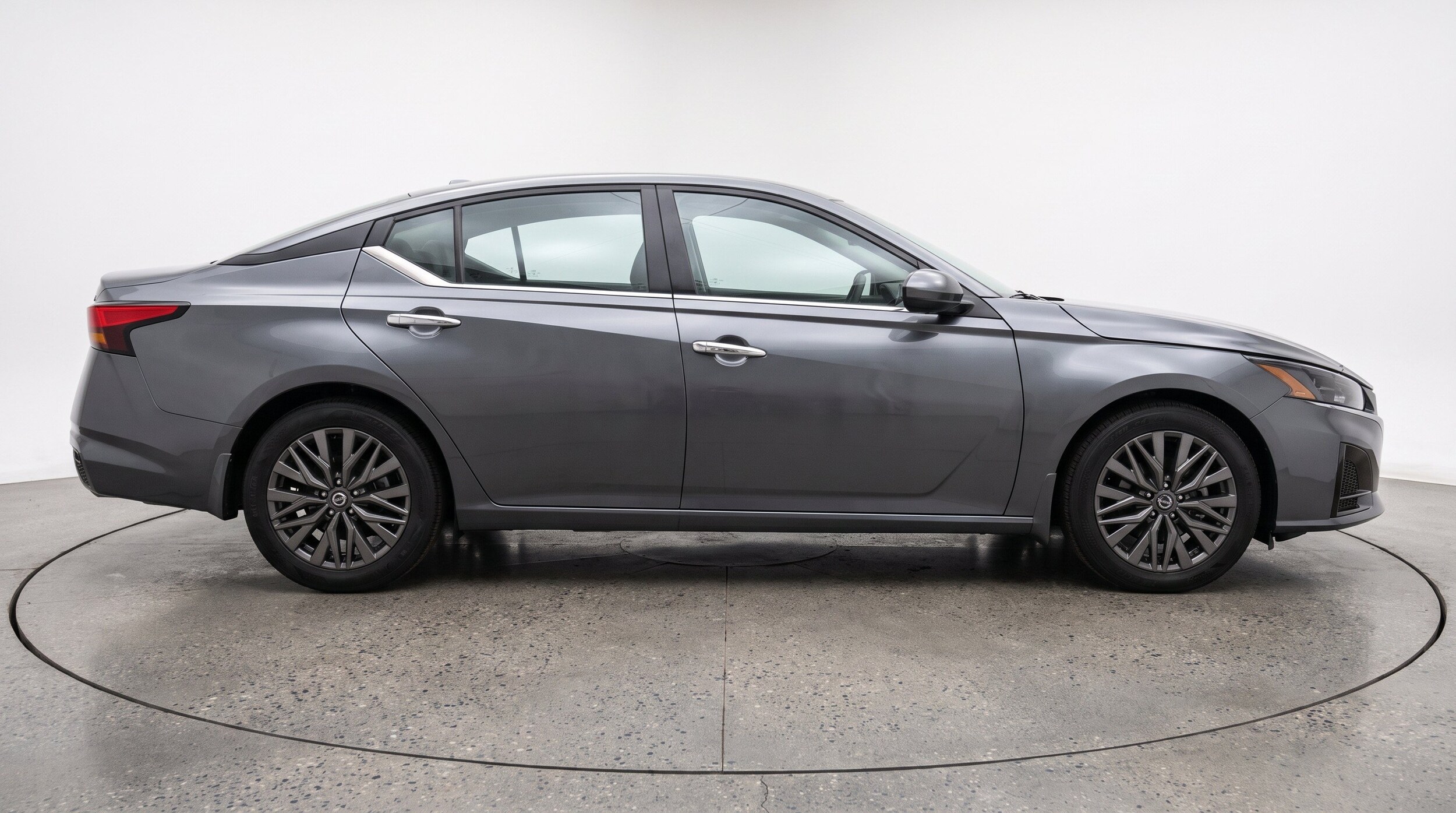 Thumbnail: 2025 Nissan Altima - 11