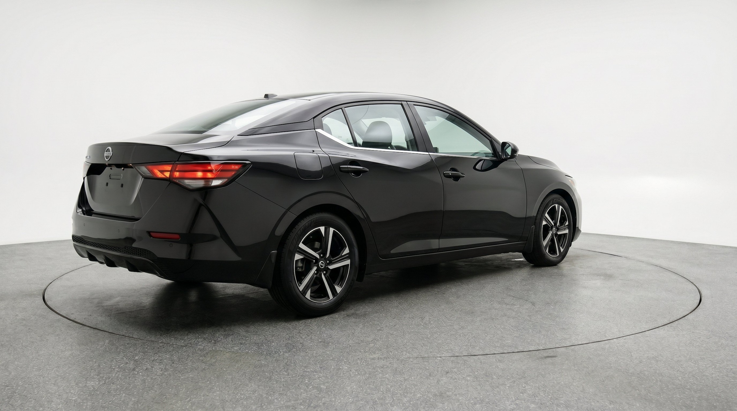 Thumbnail: 2025 Nissan Sentra - 9