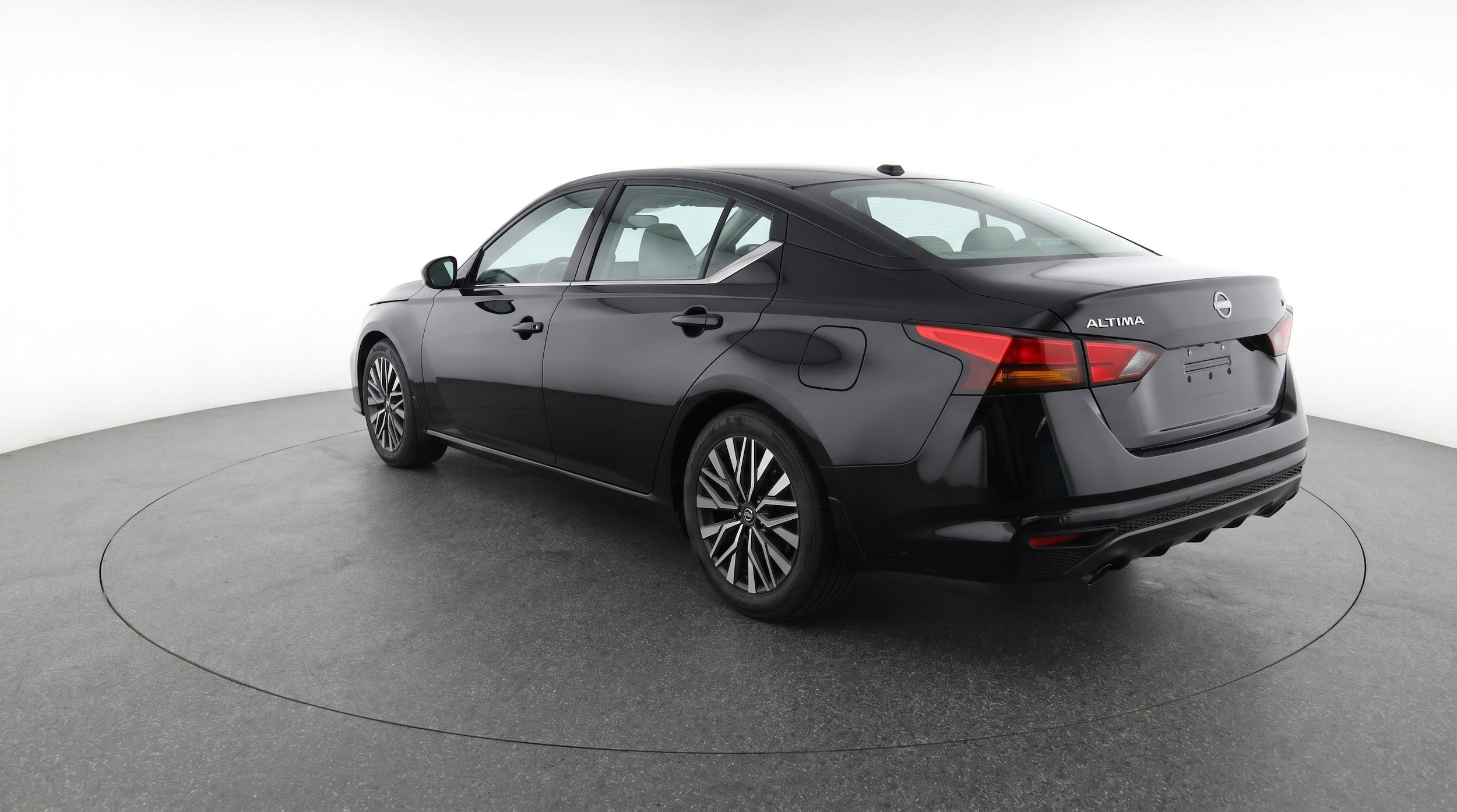 Thumbnail: 2025 Nissan Altima - 6