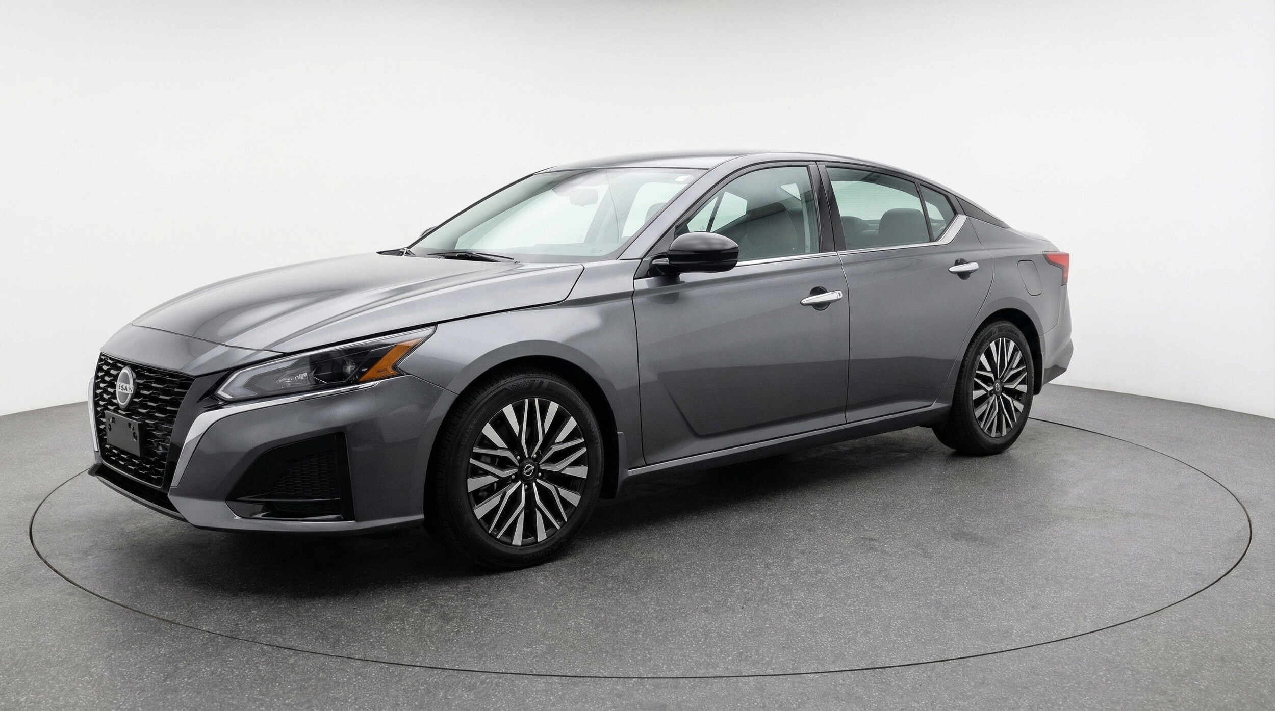 Thumbnail: 2025 Nissan Altima - 3
