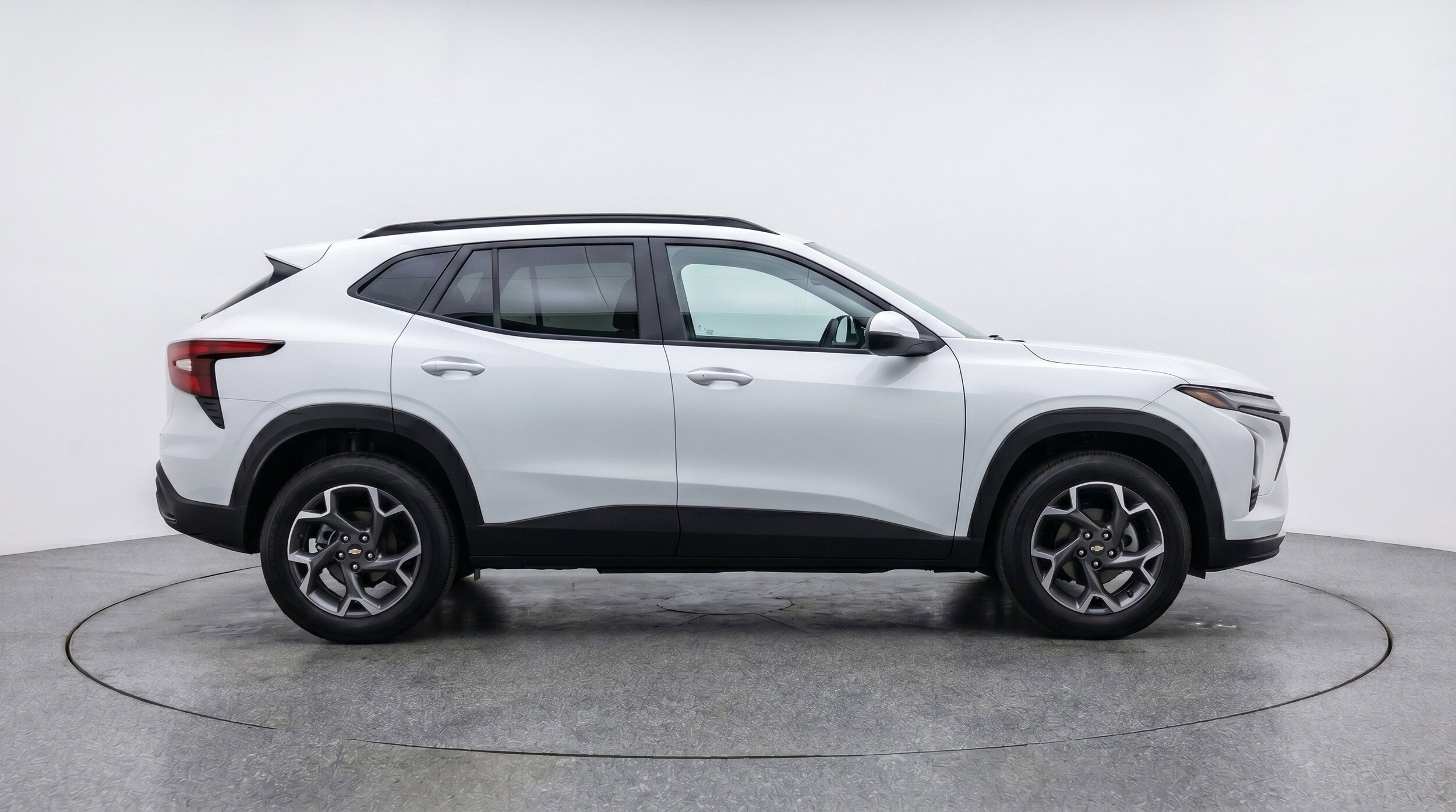 Thumbnail: 2025 Chevrolet Trax - 11
