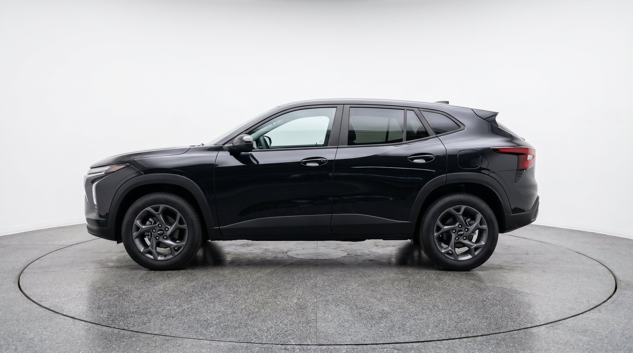 Thumbnail: 2025 Chevrolet Trax - 5
