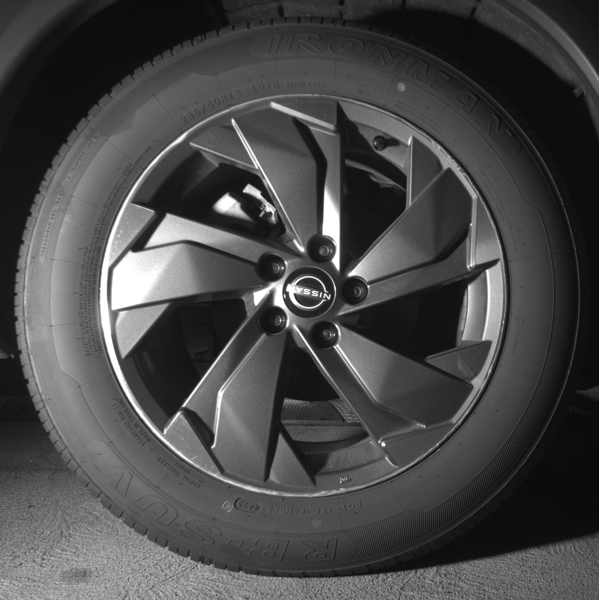 Thumbnail: 2025 Nissan Rogue - 15