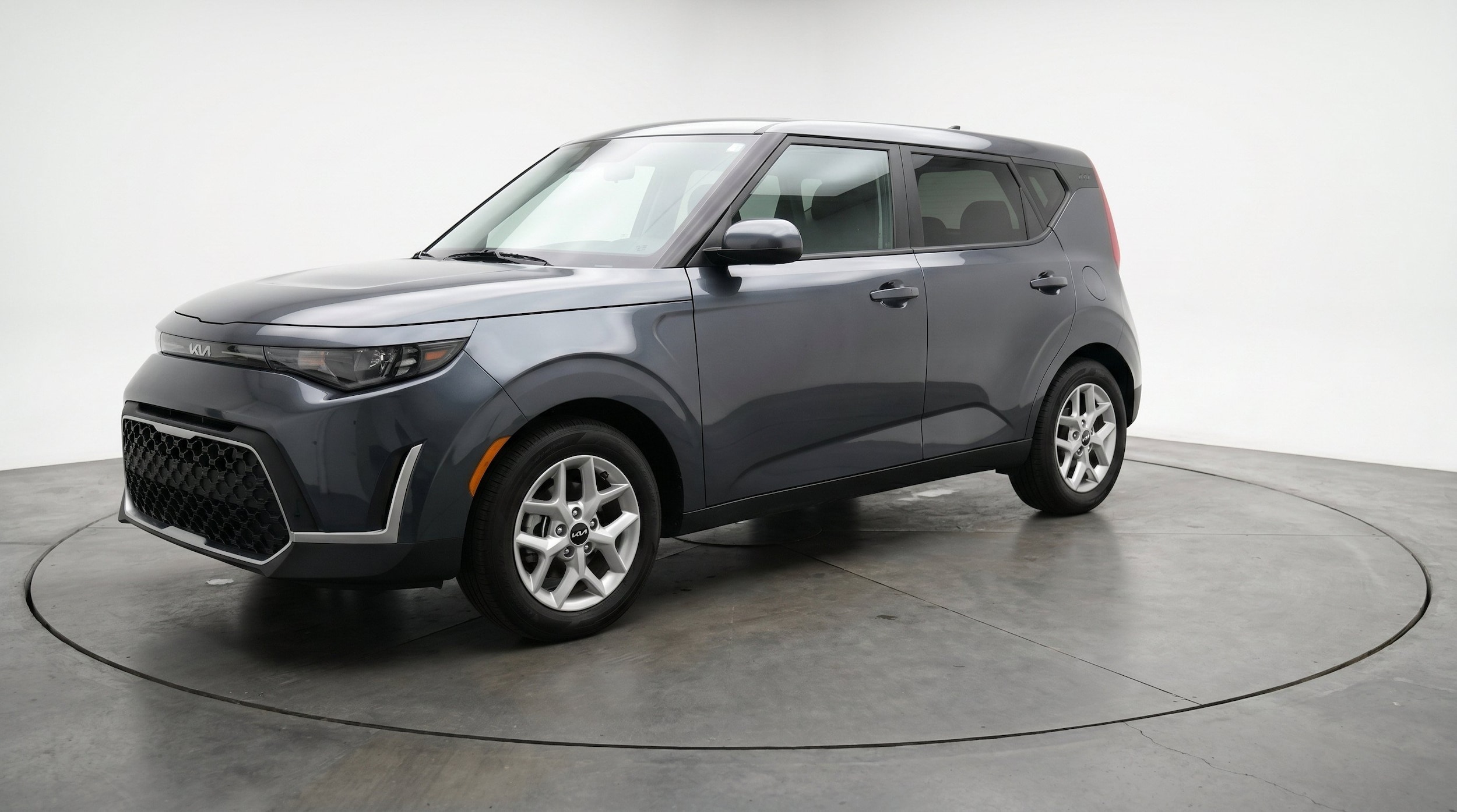 Thumbnail: 2025 Kia Soul - 3