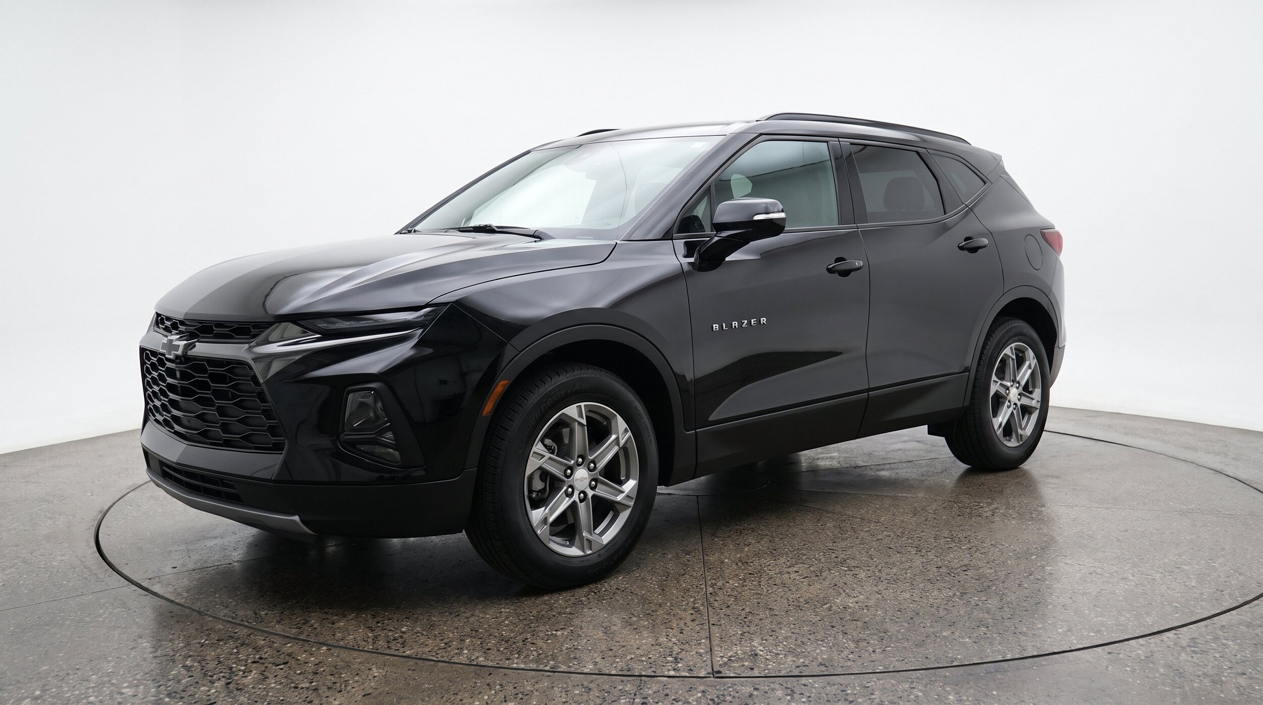 Thumbnail: 2025 Chevrolet Blazer - 3