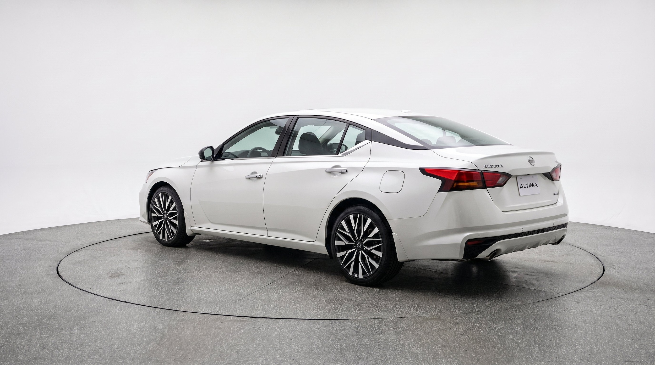 Thumbnail: 2025 Nissan Altima - 6