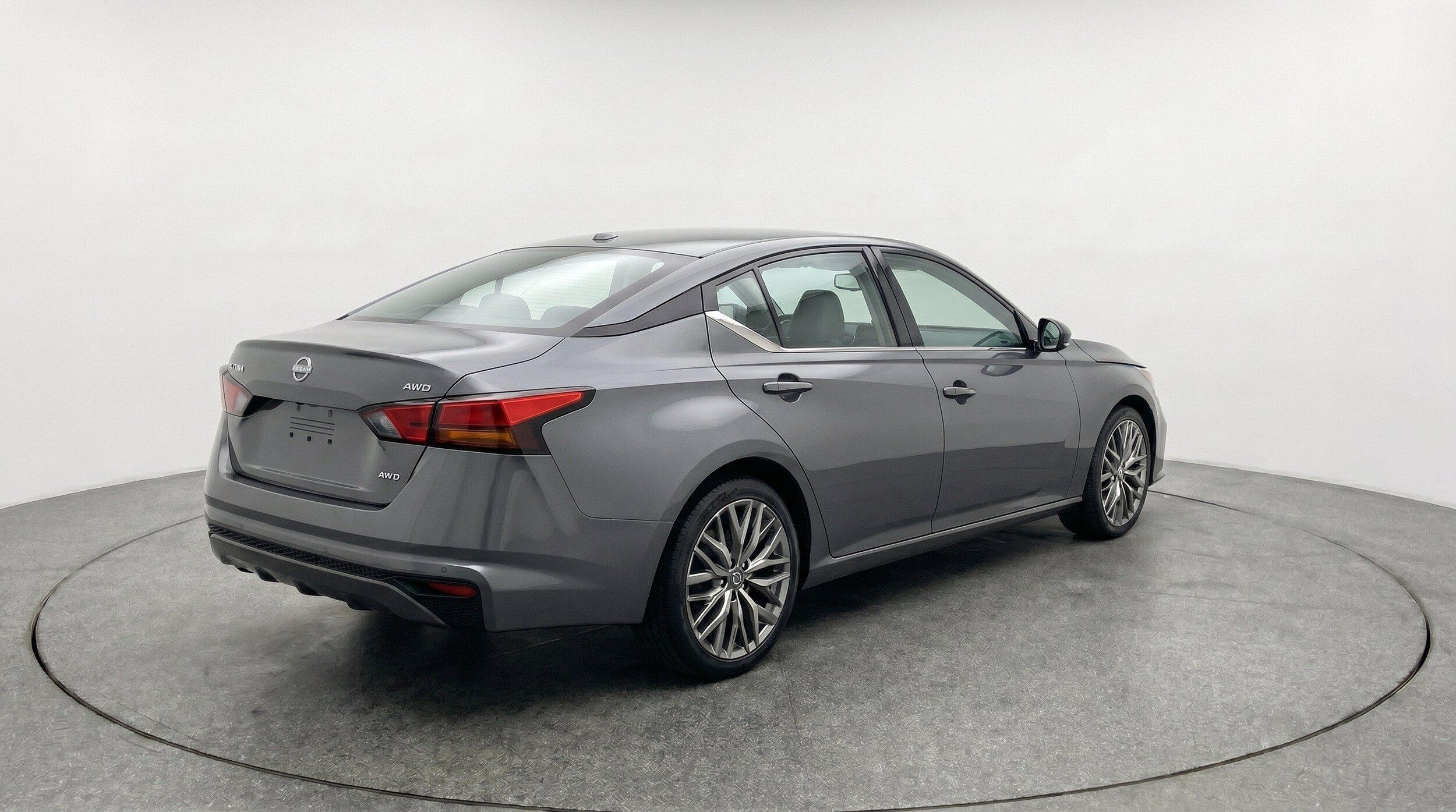 Thumbnail: 2025 Nissan Altima - 9
