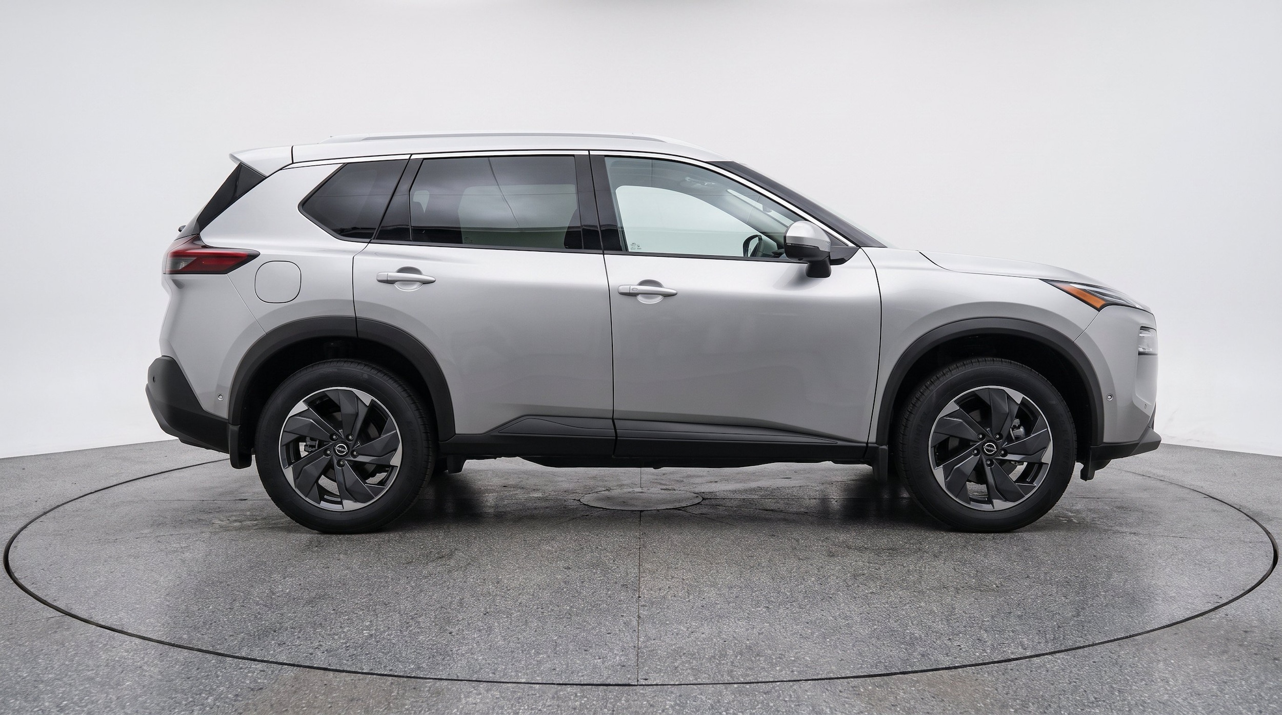 Thumbnail: 2025 Nissan Rogue - 11
