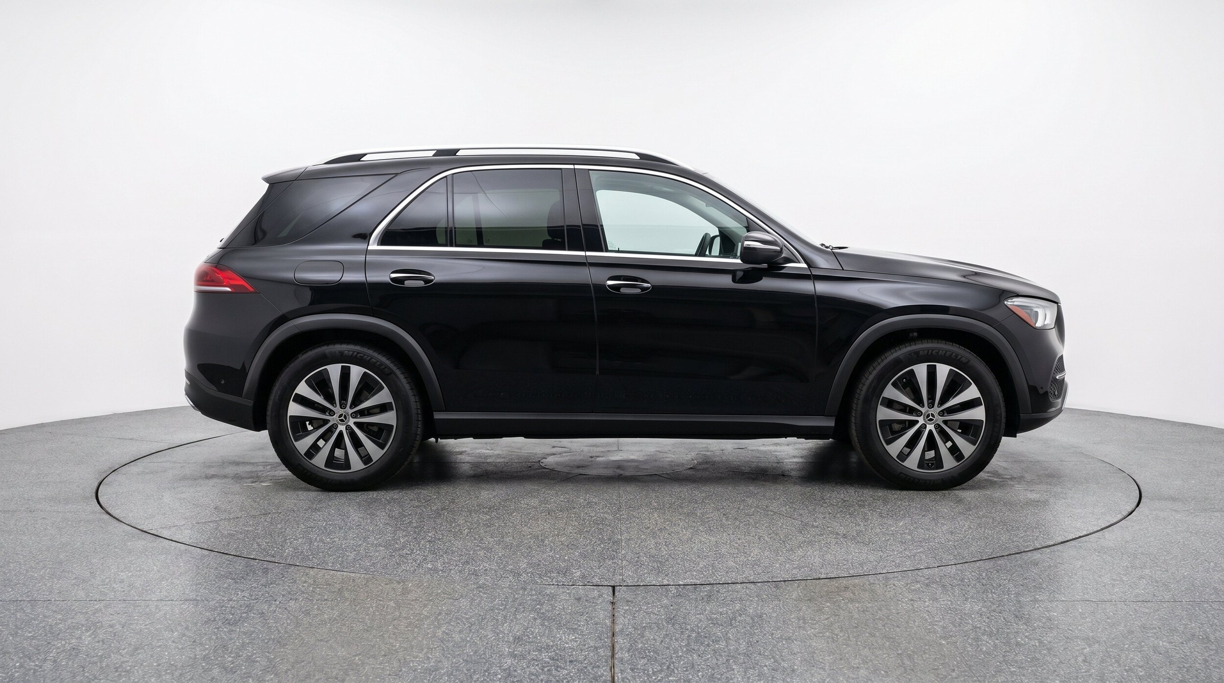 Thumbnail: 2026 Mercedes-Benz GLE - 11