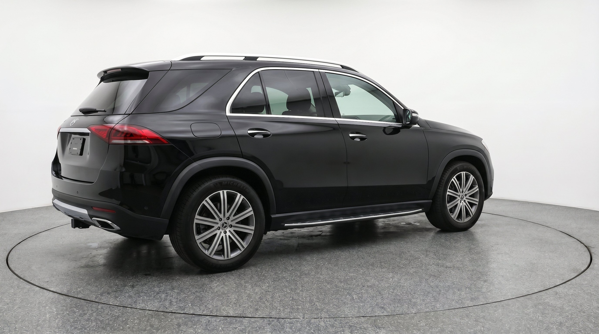 Thumbnail: 2026 Mercedes-Benz GLE - 9