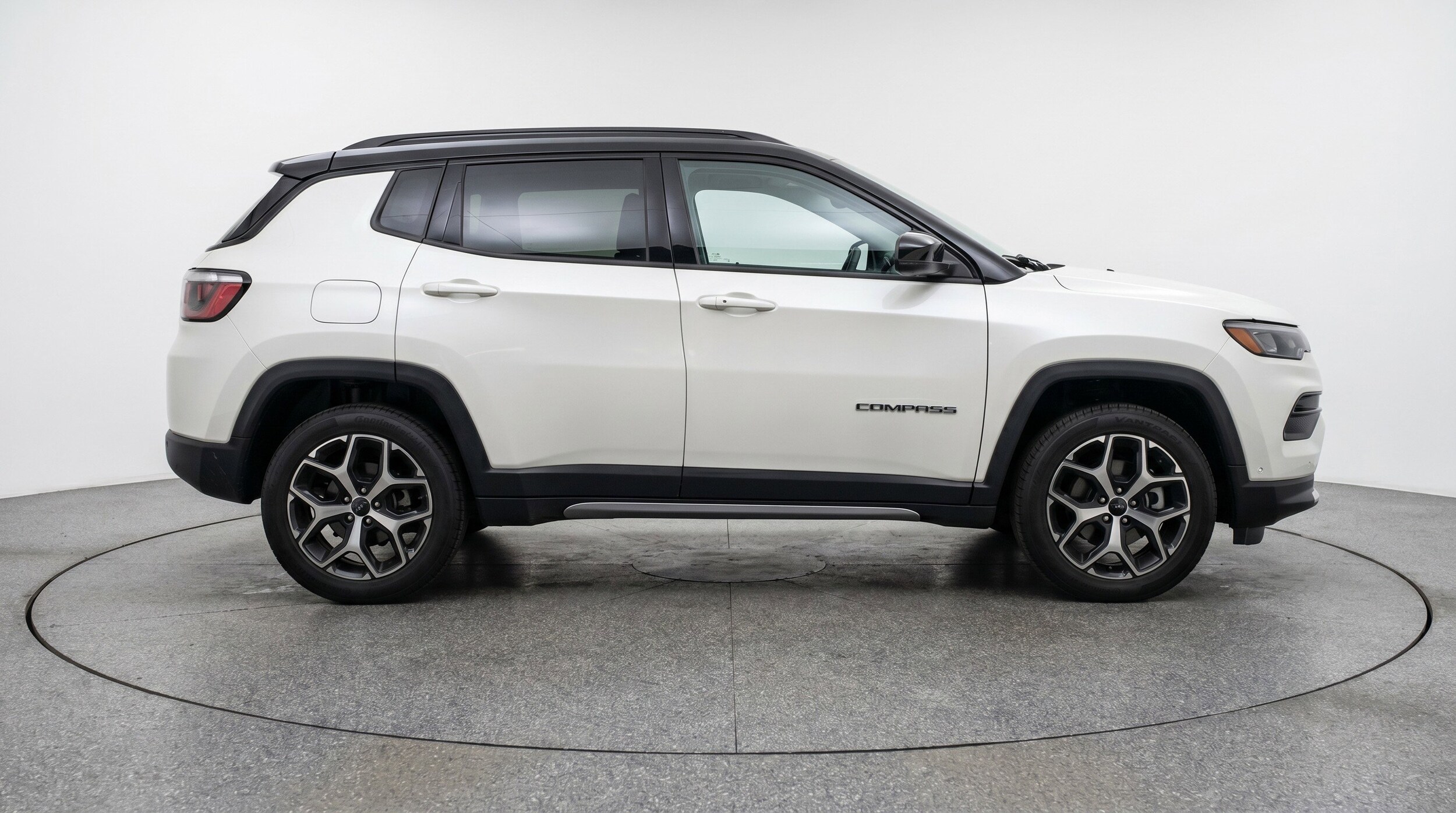 Thumbnail: 2025 Jeep Compass - 11