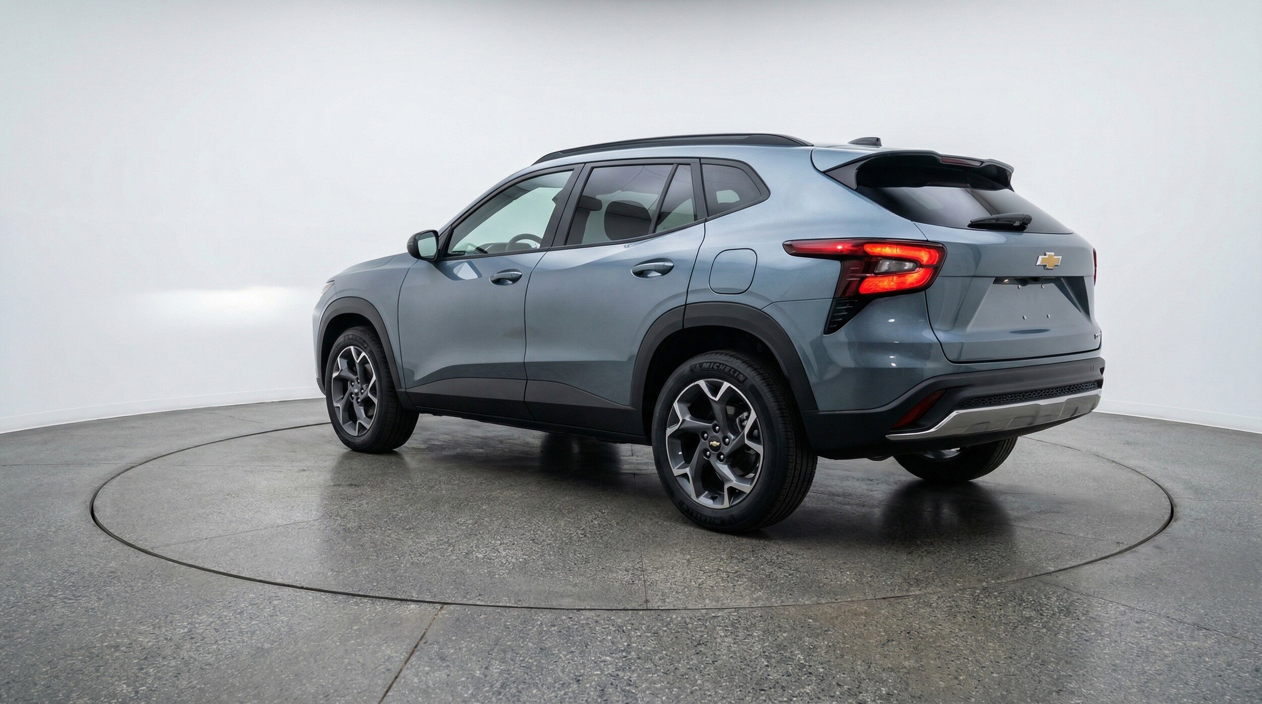 Thumbnail: 2025 Chevrolet Trax - 6