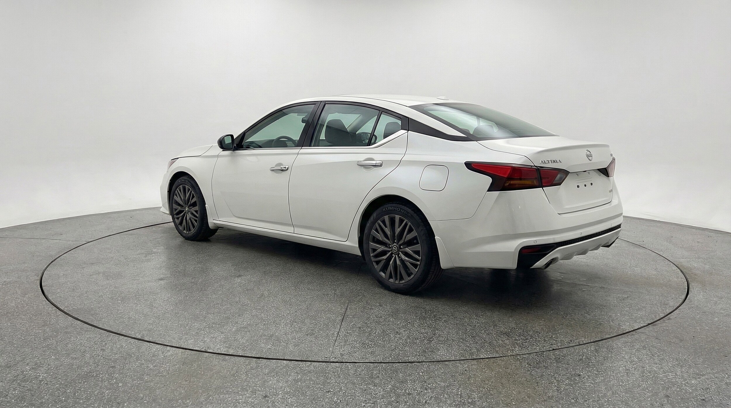 Thumbnail: 2025 Nissan Altima - 6