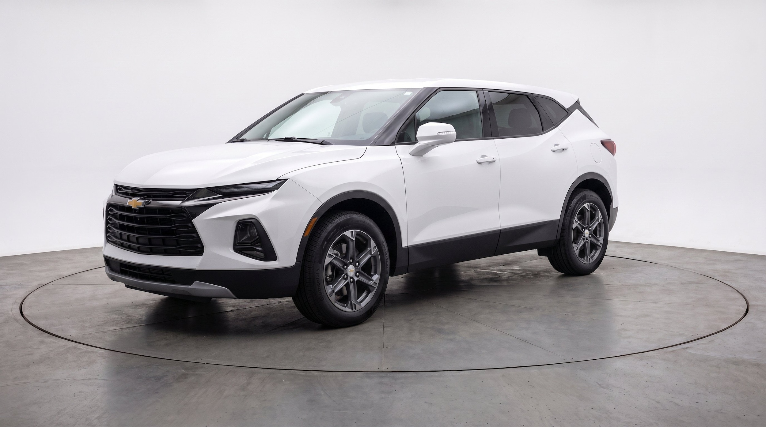 Thumbnail: 2026 Chevrolet Blazer - 3