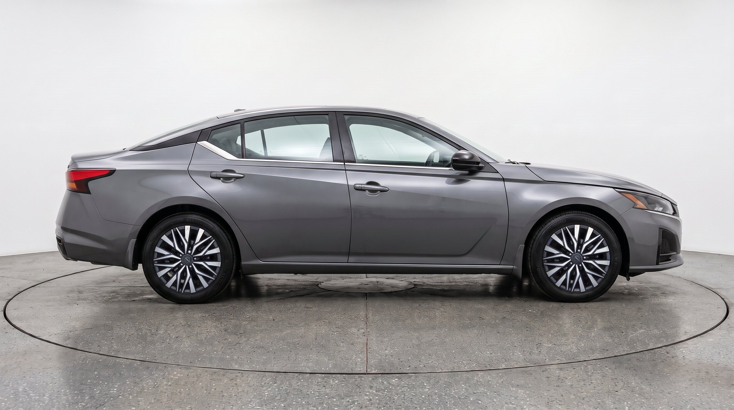 Thumbnail: 2025 Nissan Altima - 11