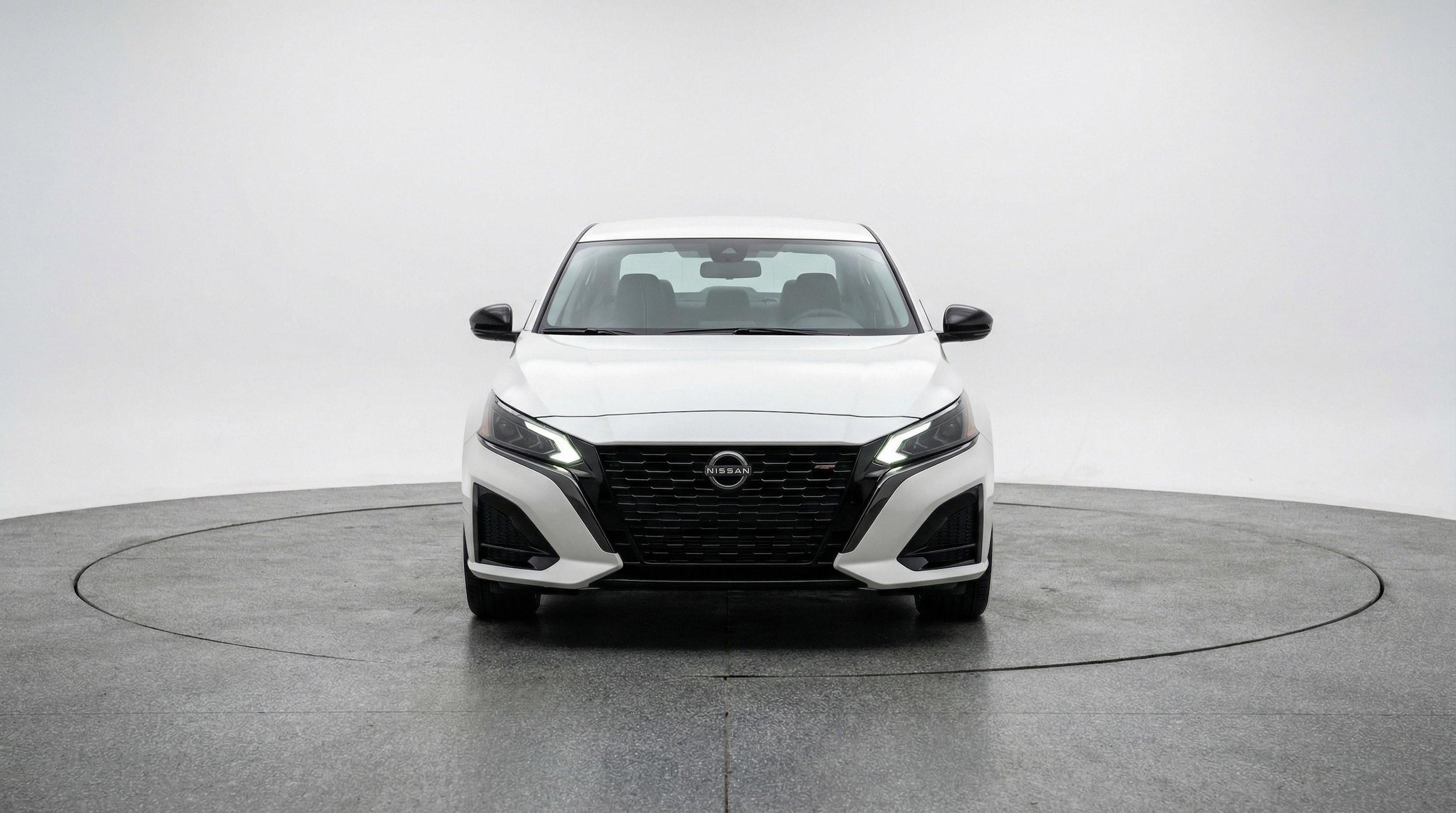 Thumbnail: 2025 Nissan Altima - 2