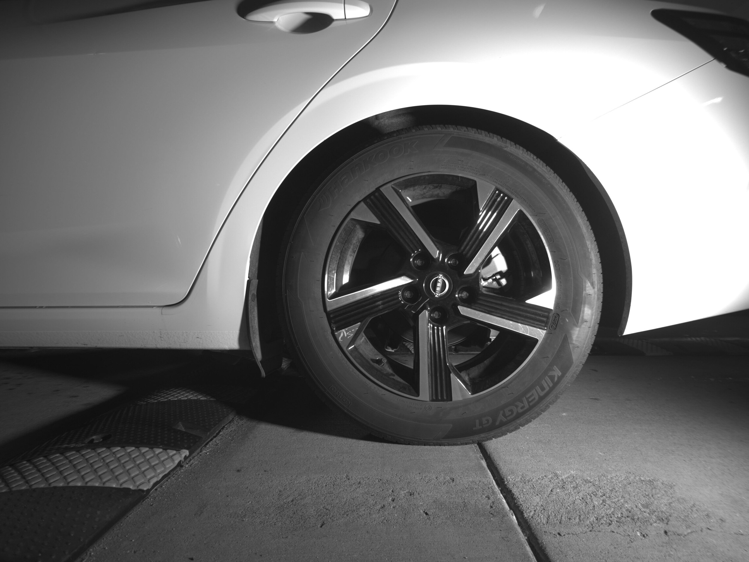 Thumbnail: 2025 Nissan Sentra - 14