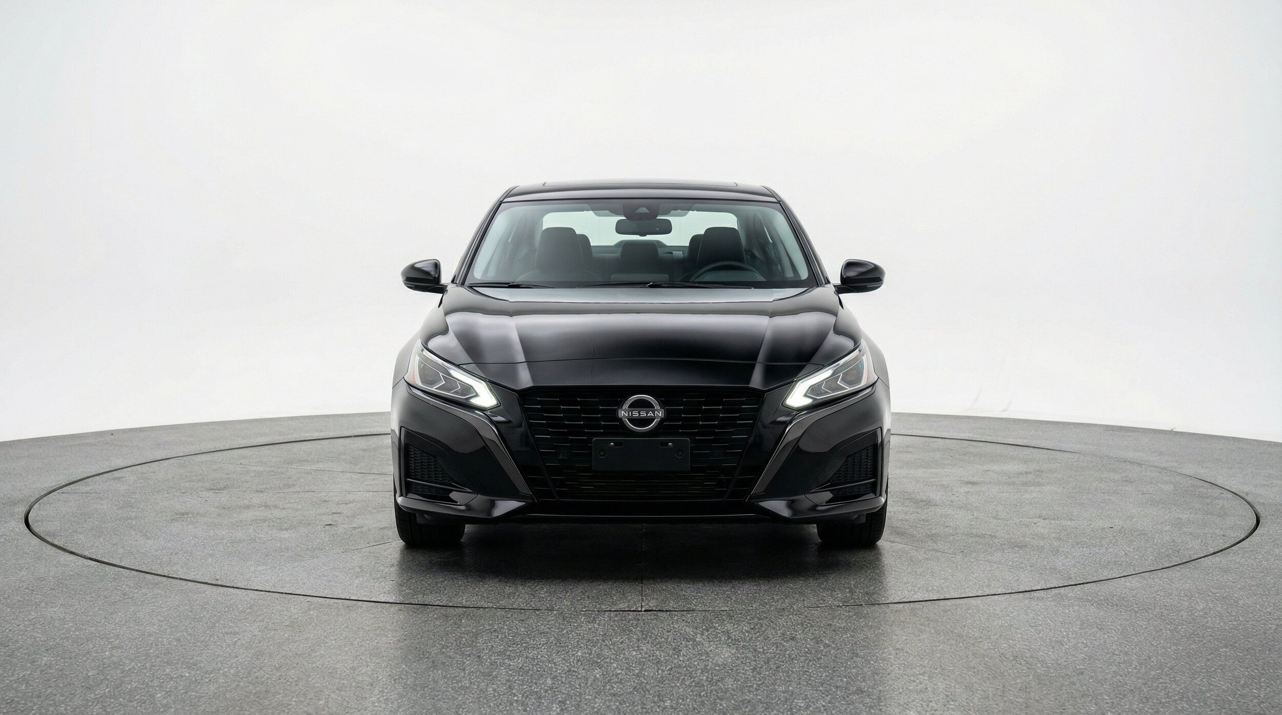 Thumbnail: 2025 Nissan Altima - 2